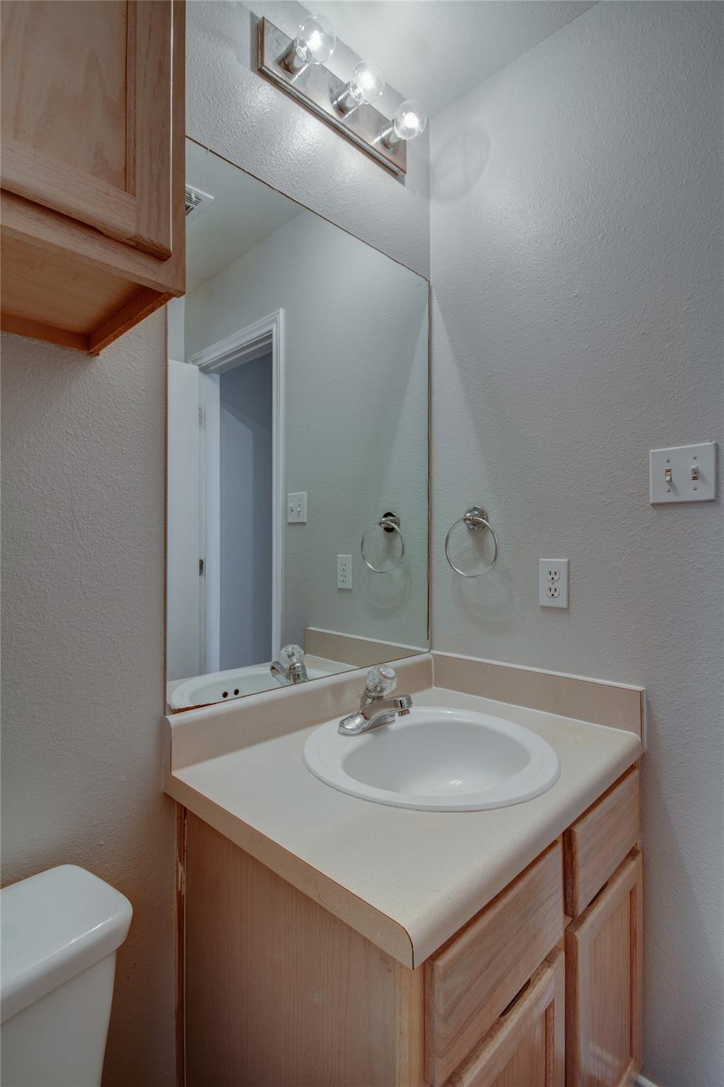 2211 Creekside C Ln #c Property Photo 17