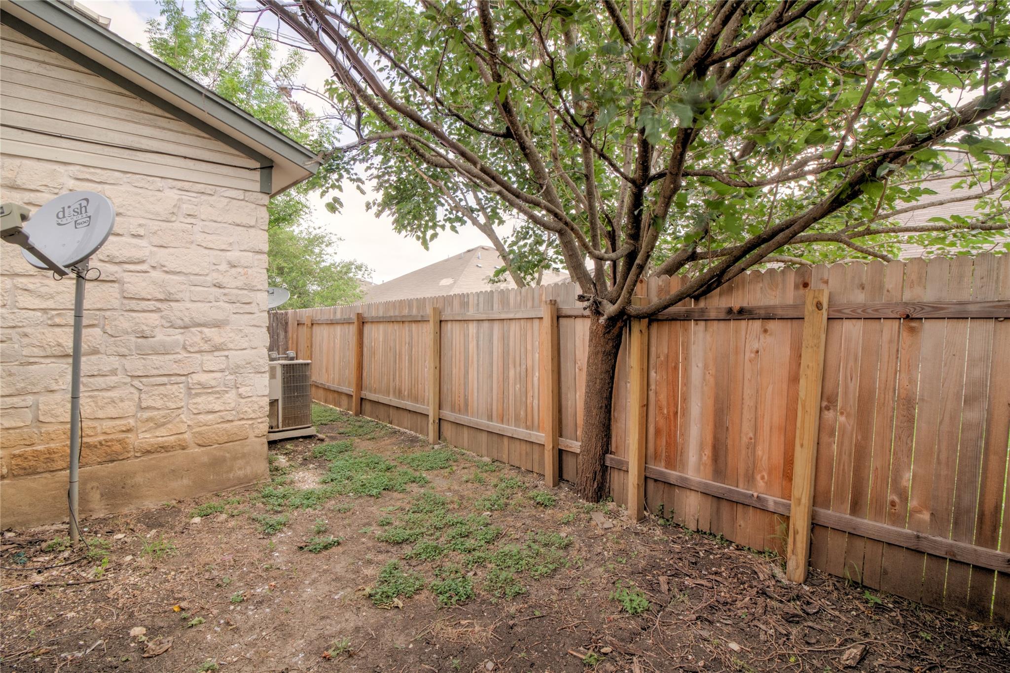 2211 Creekside C Ln #c Property Photo 24