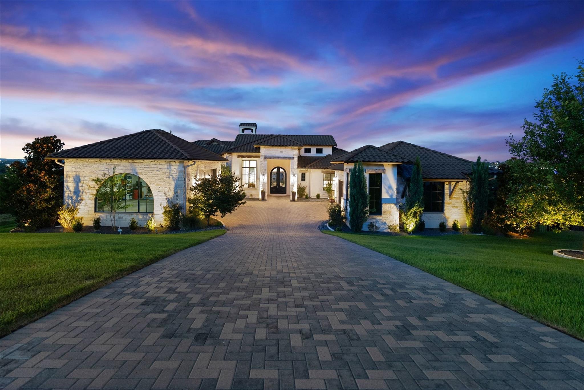 609 Vendemmia Bnd Property Photo 1