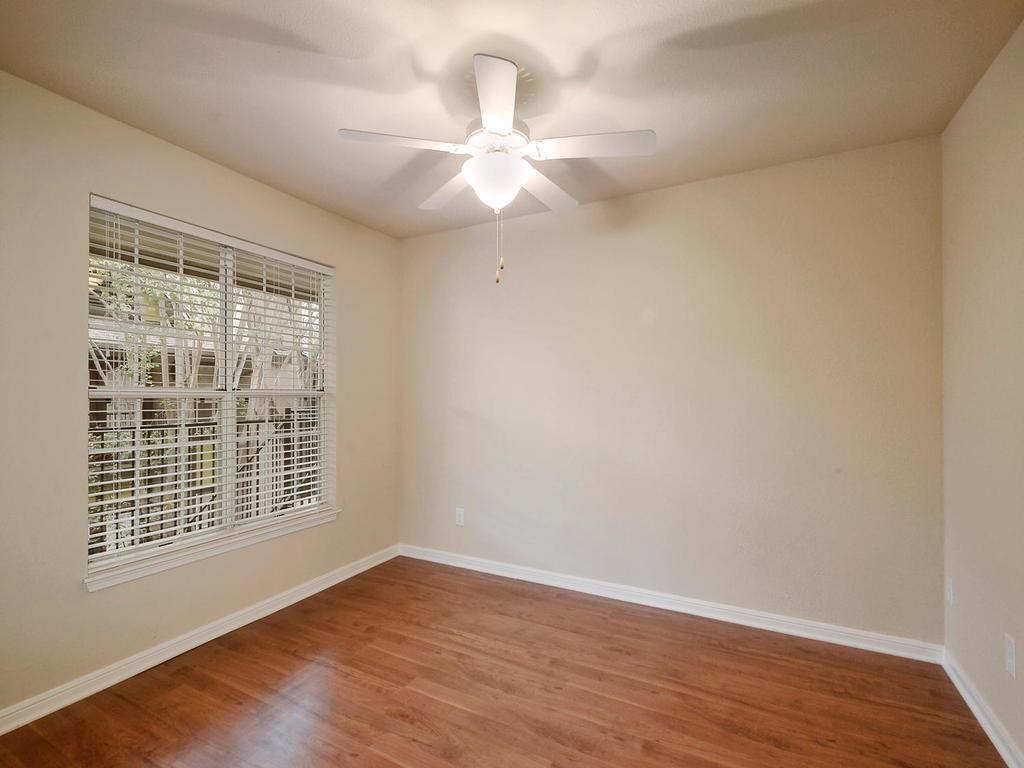 7685 Northcross Dr #1009 Property Photo 6