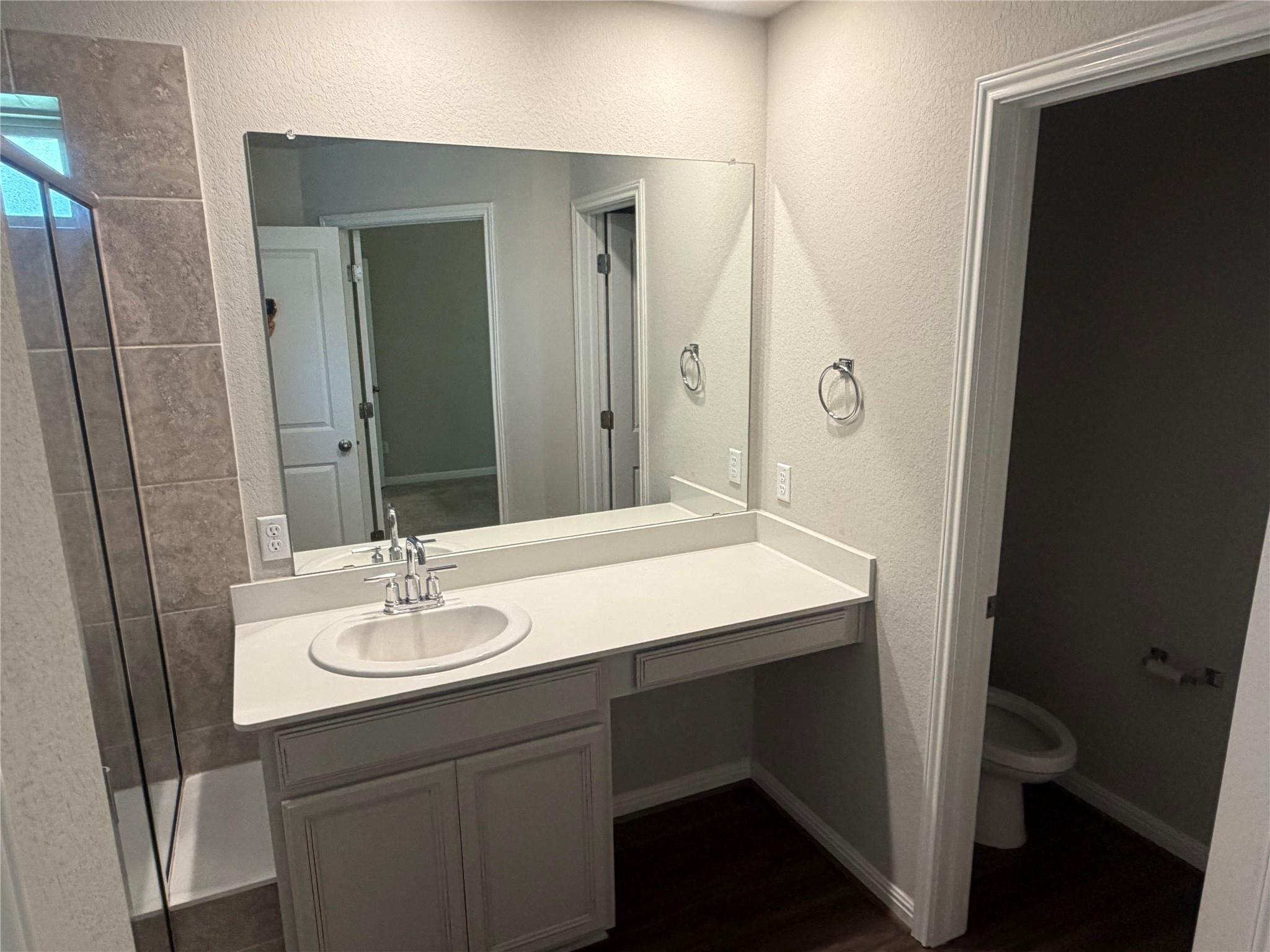 224 Blooming Trl Property Photo 7