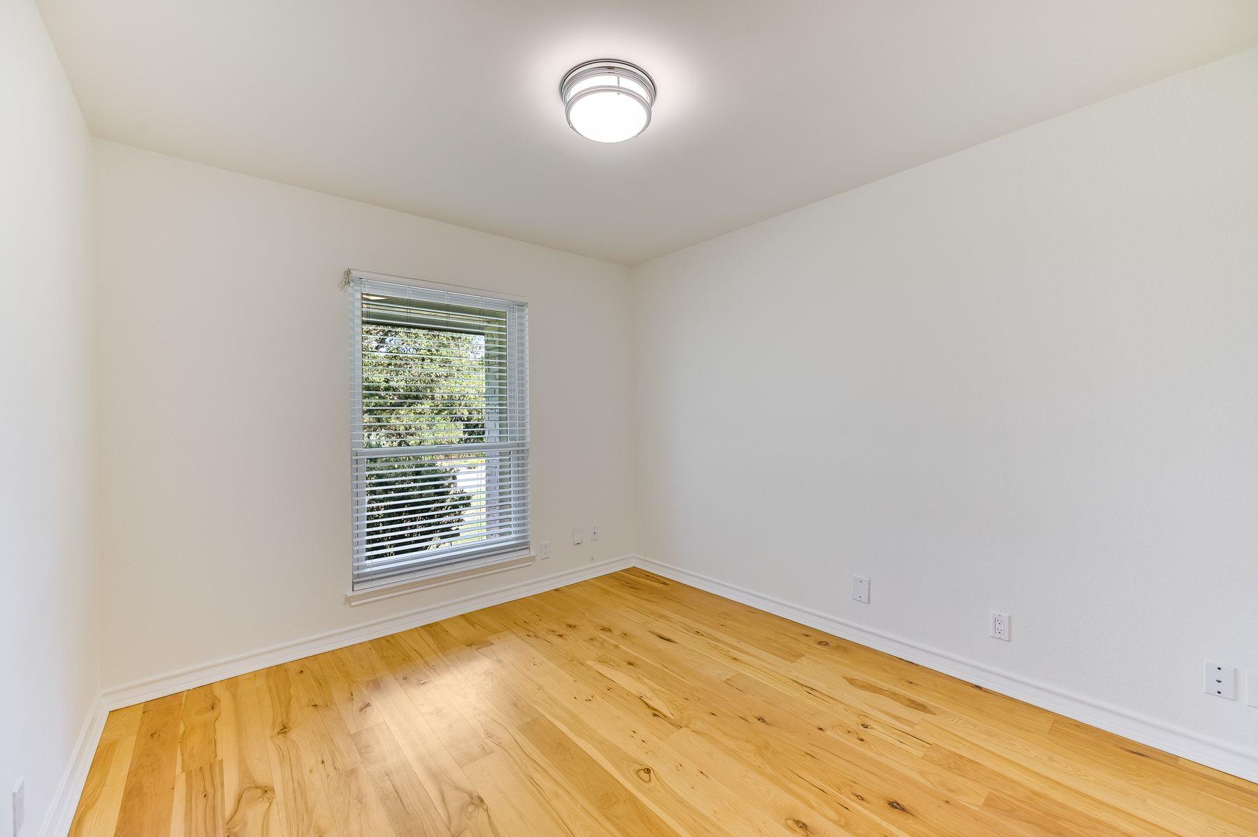 9004 La Fauna Path Property Photo 8