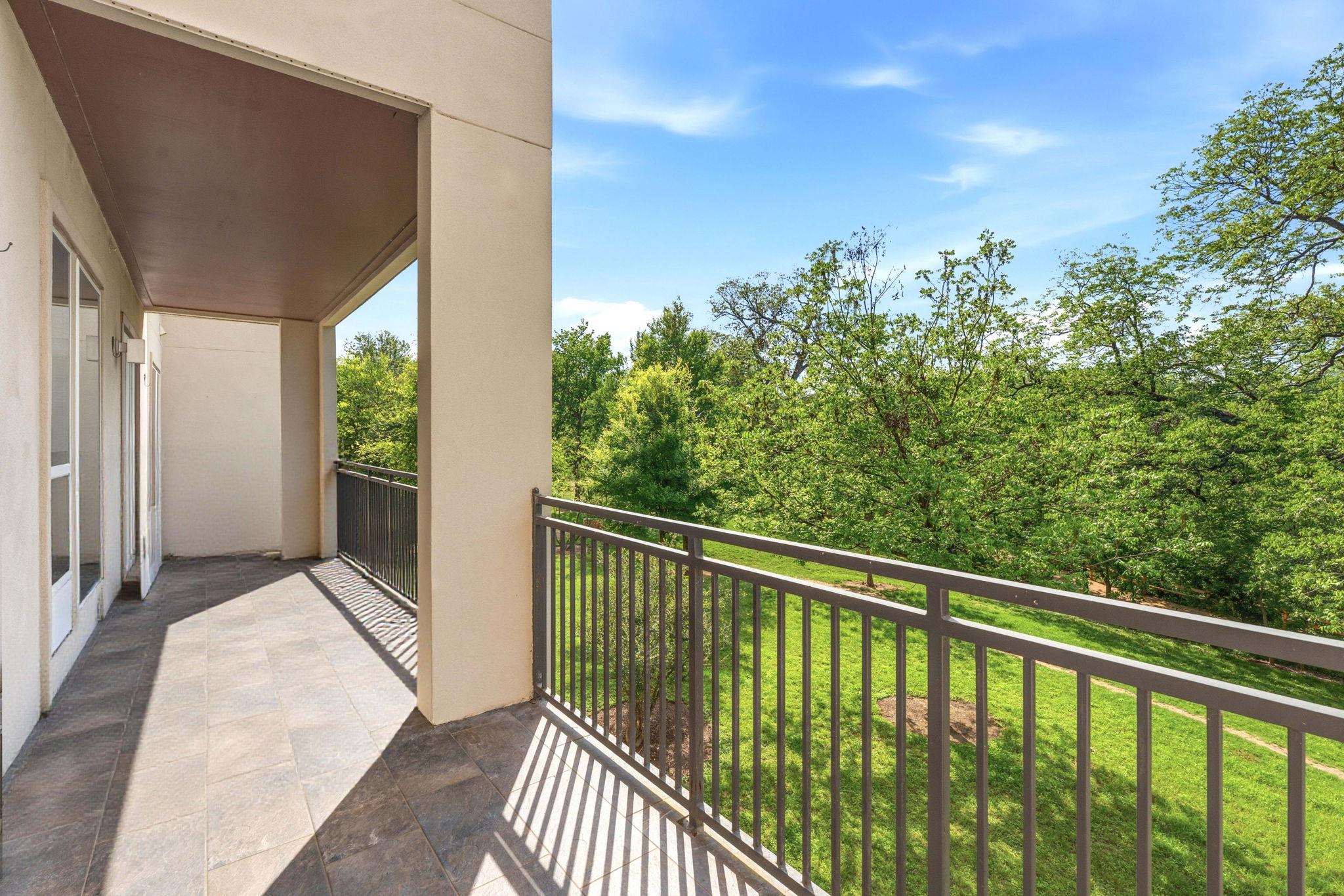 1900 Barton Springs Rd #2026 Property Photo 27