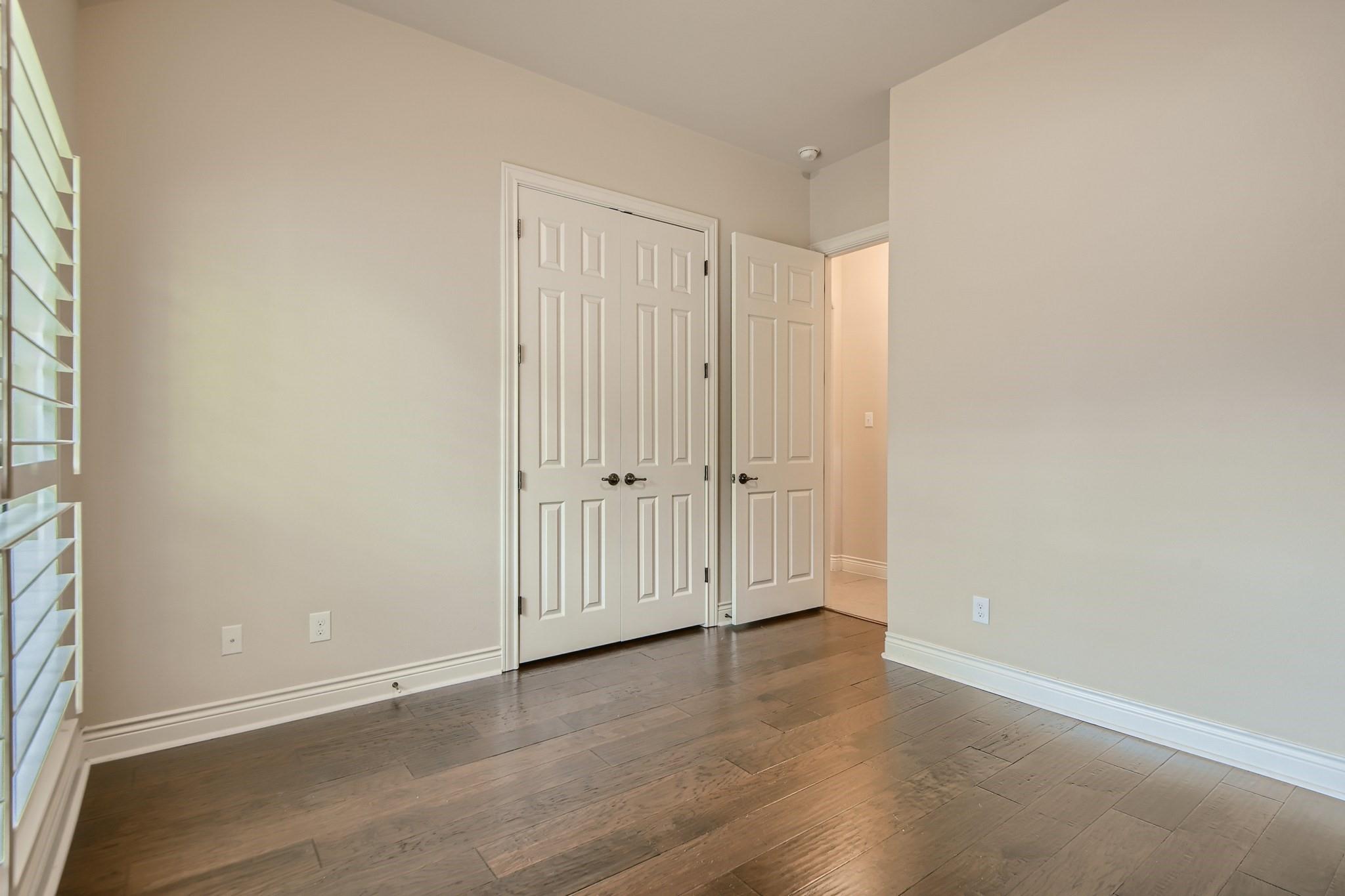 400 Entrada Way Property Photo 19