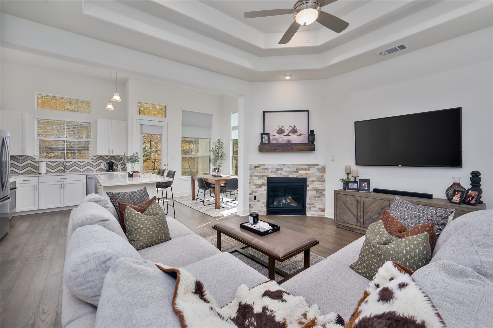 432 Cartwheel Bnd Property Photo 1