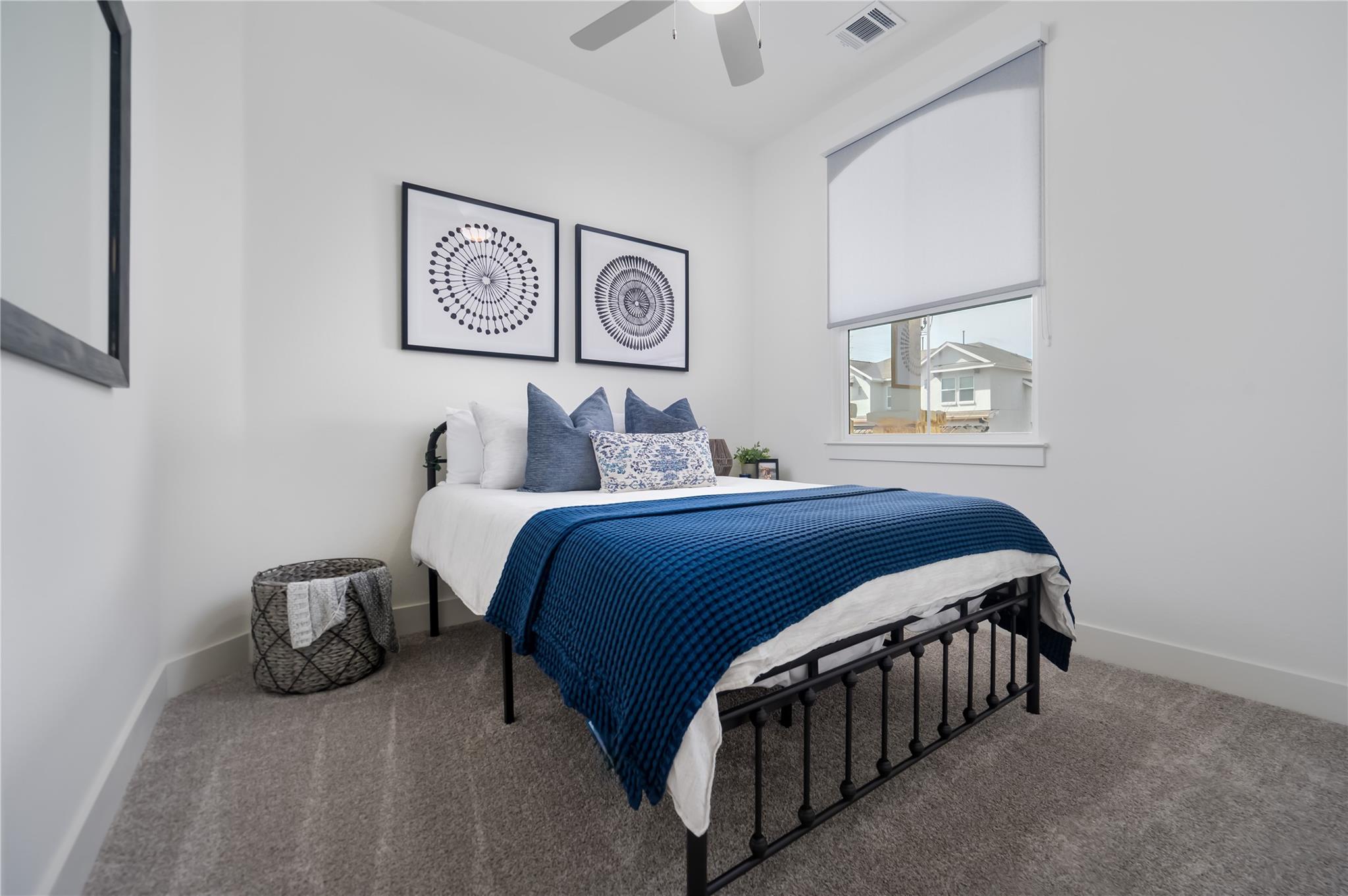 432 Cartwheel Bnd Property Photo 13