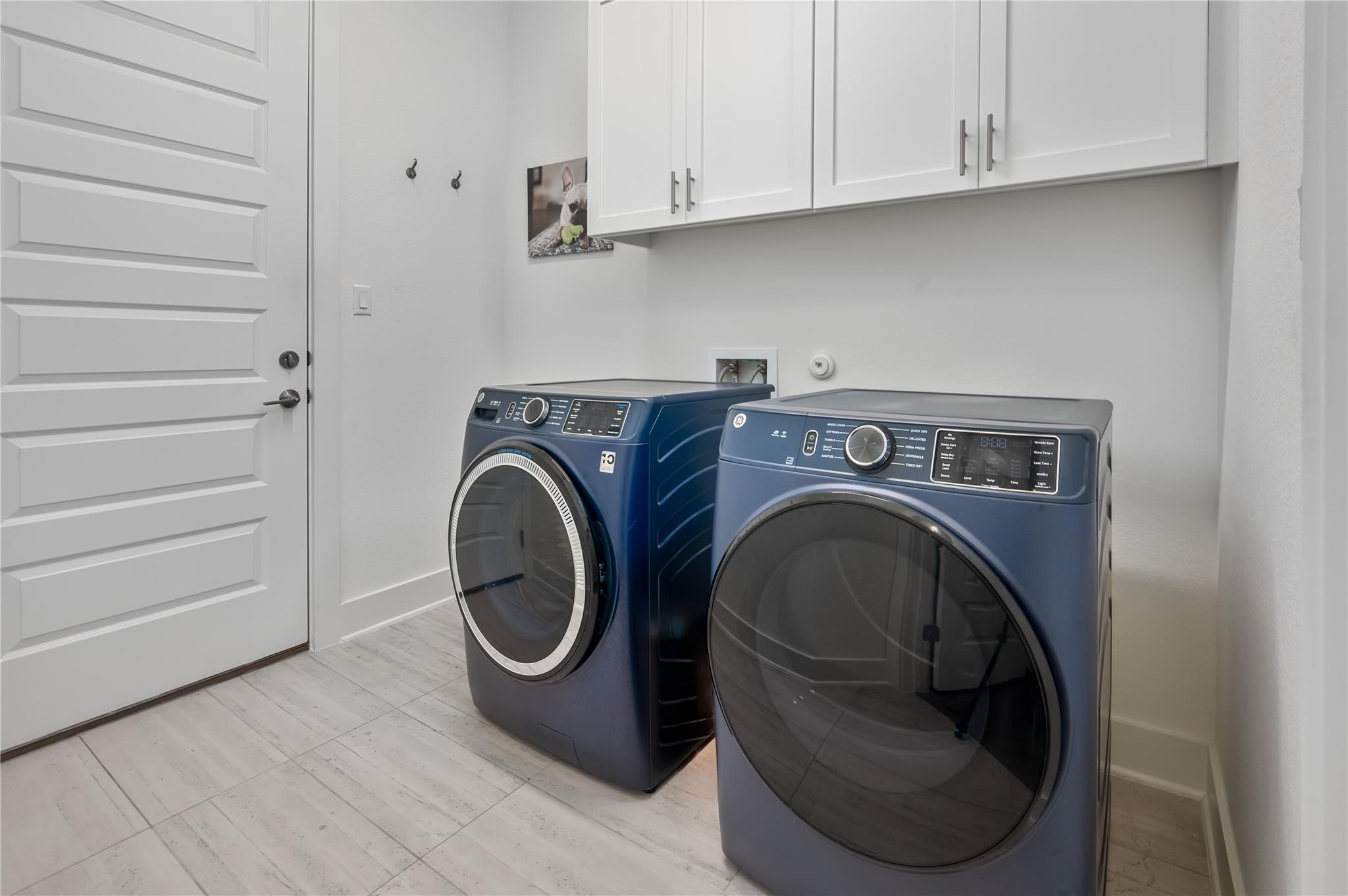 432 Cartwheel Bnd Property Photo 14