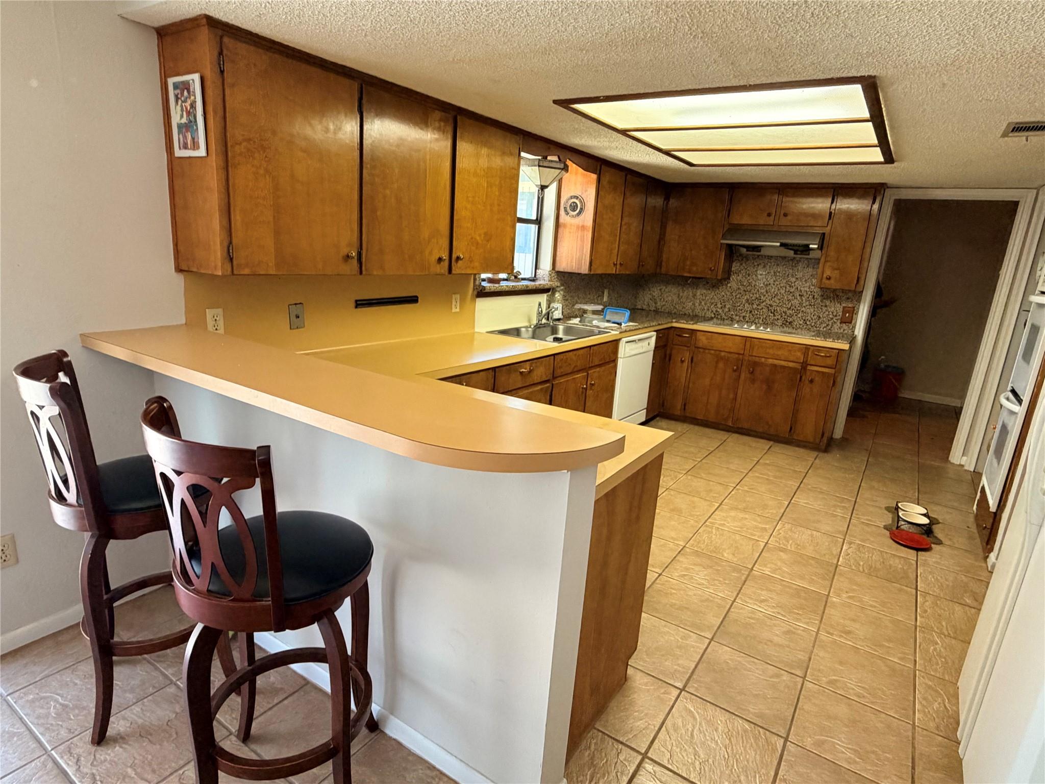 2800 Robin Rd Property Photo 12