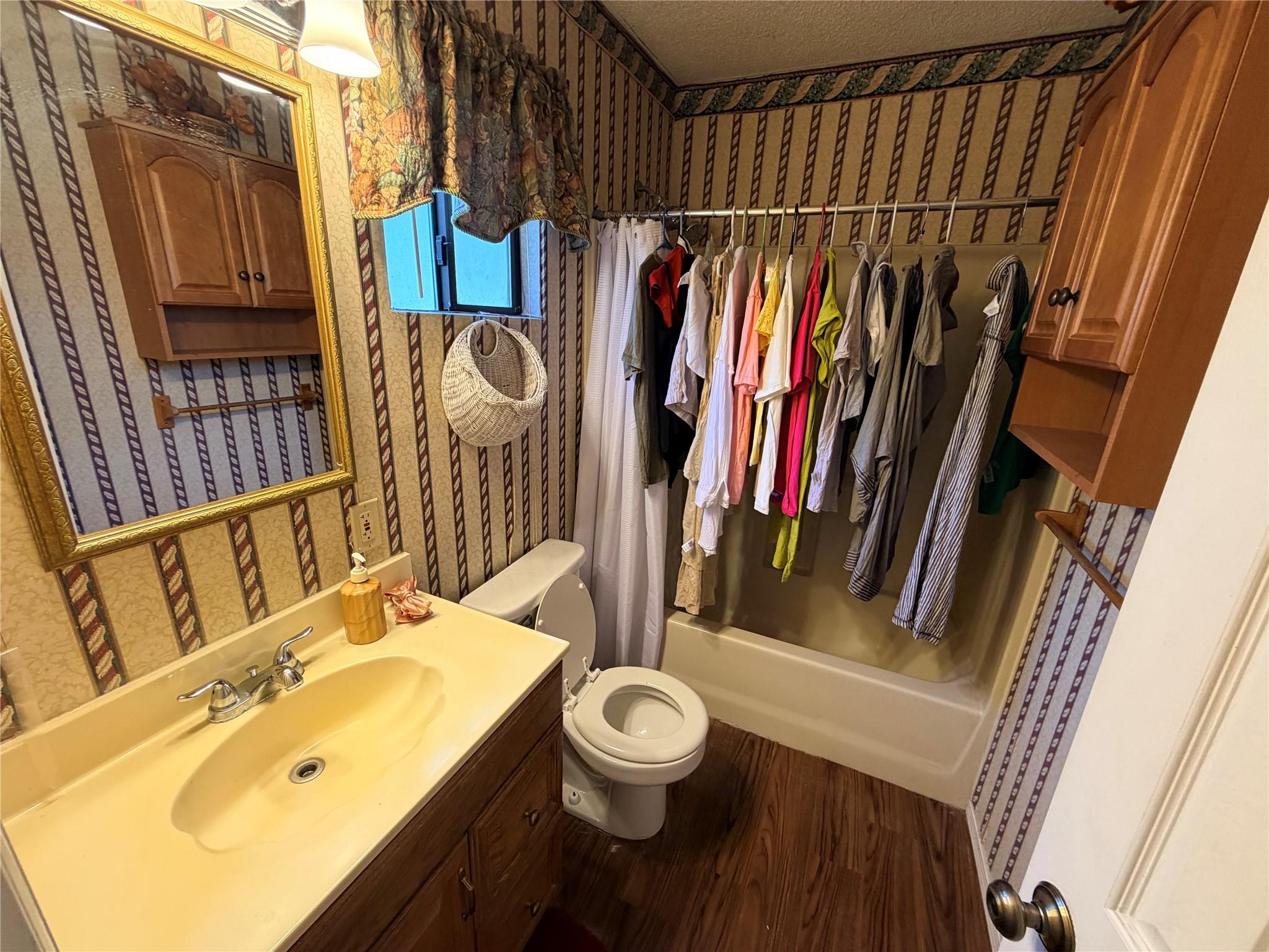 2800 Robin Rd Property Photo 19