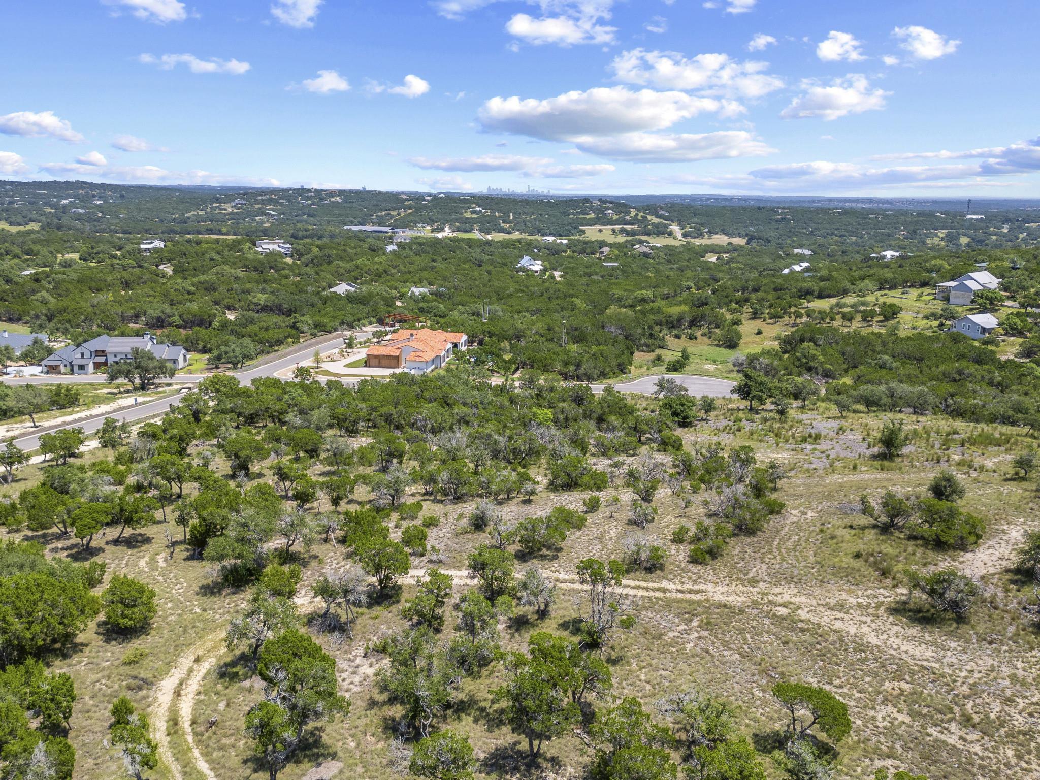 7b Broadwing Cv Property Photo 1