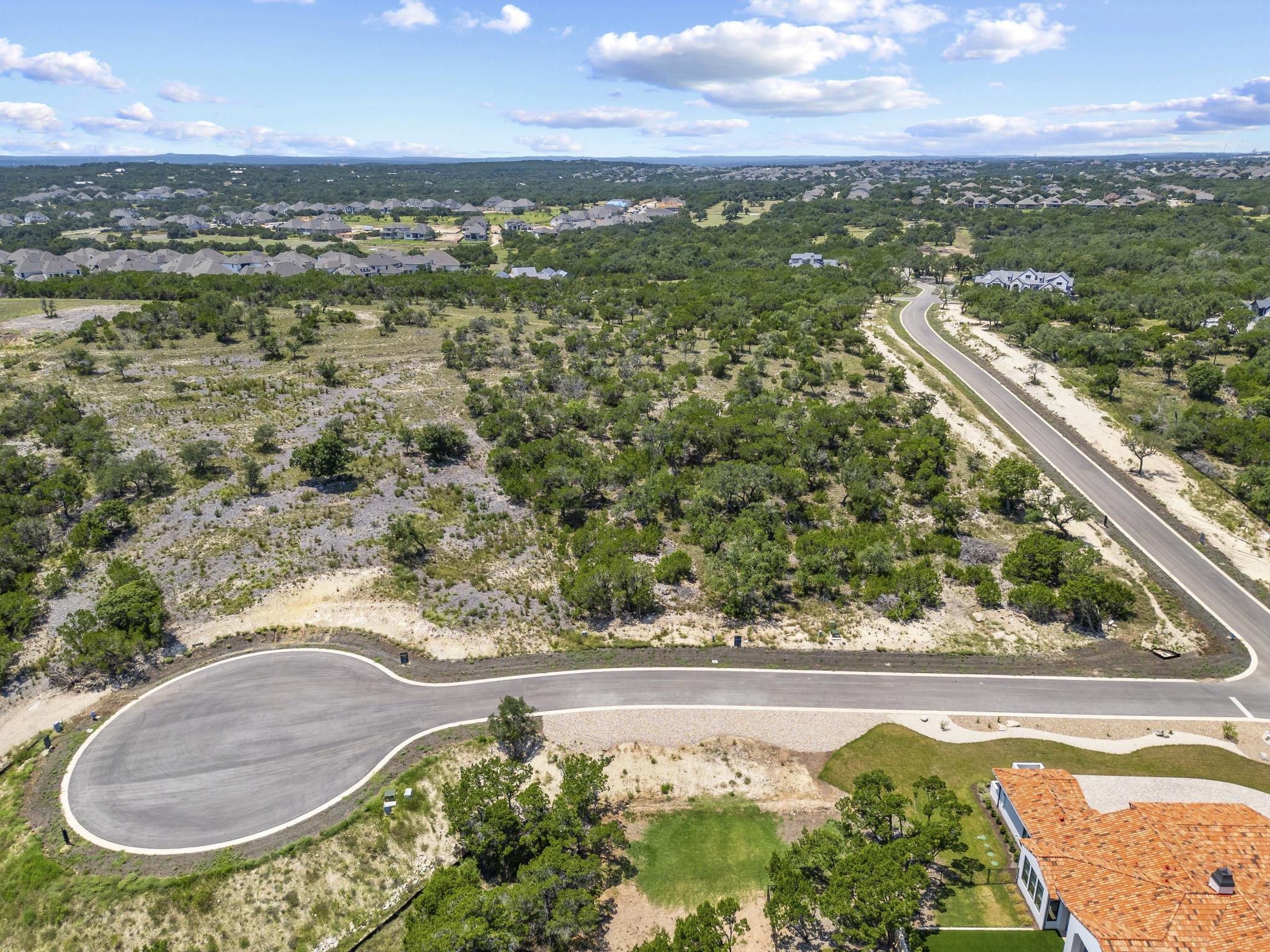 7b Broadwing Cv Property Photo 6