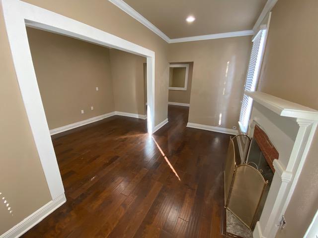 302 W Main St #101 Property Photo 14
