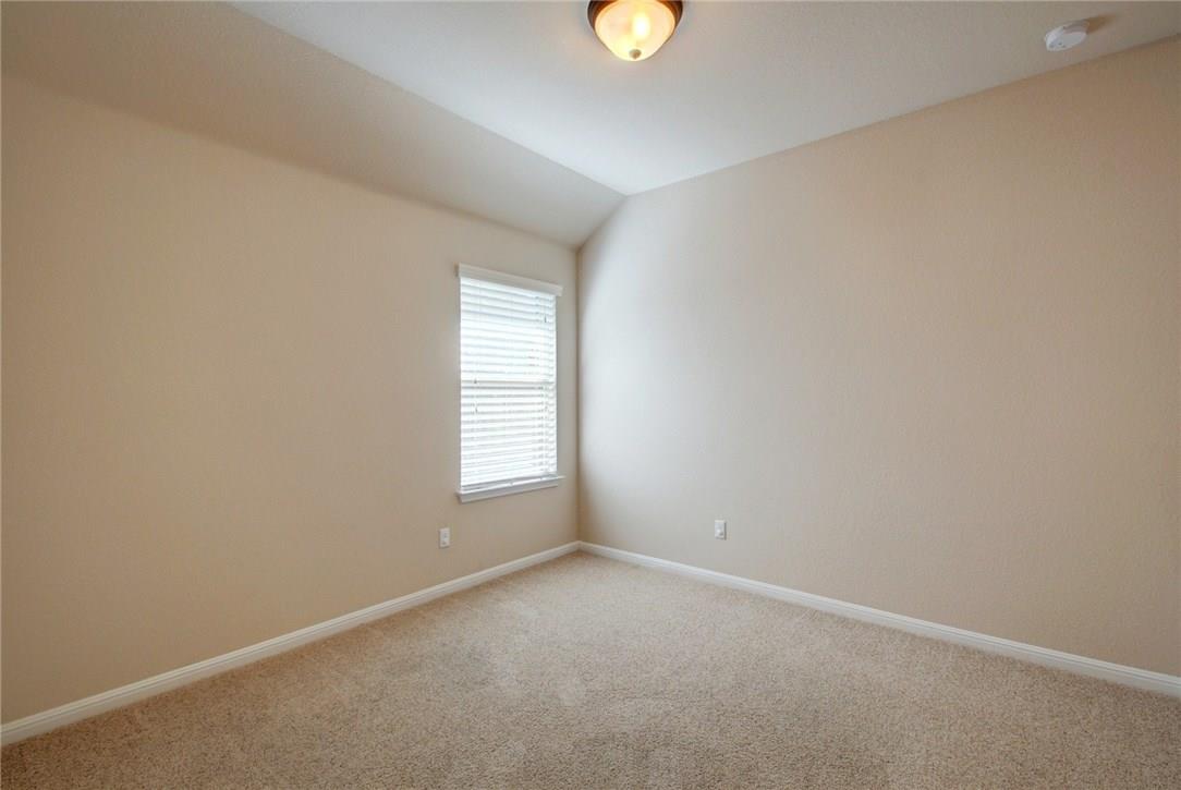 2015 Autumn Run Ln Property Photo 16