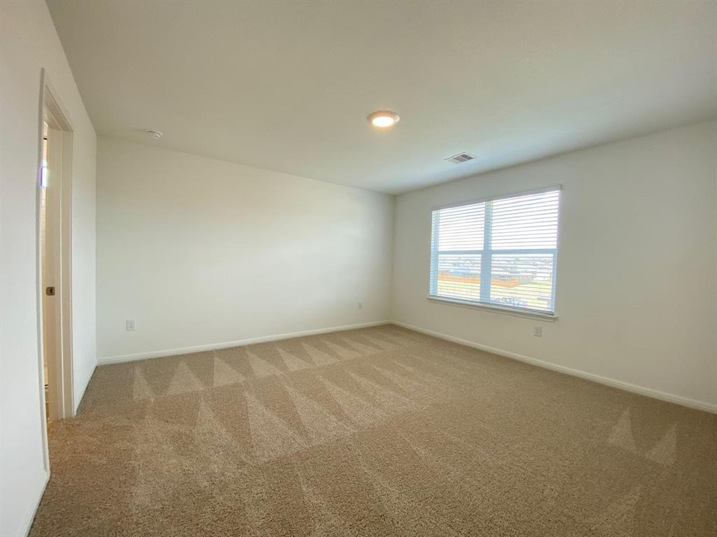 225 Saide St Property Photo 11