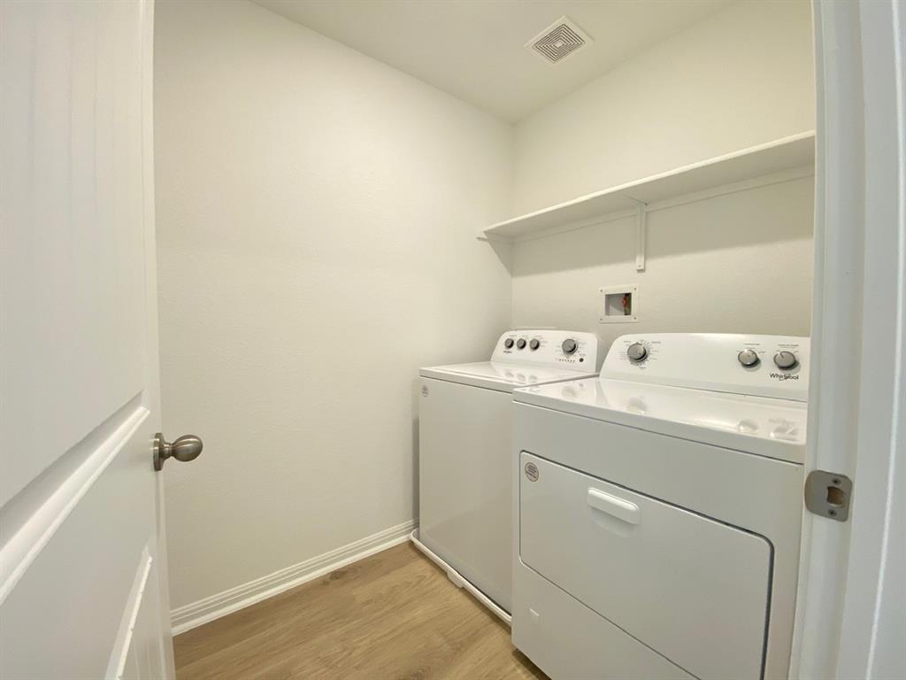225 Saide St Property Photo 19