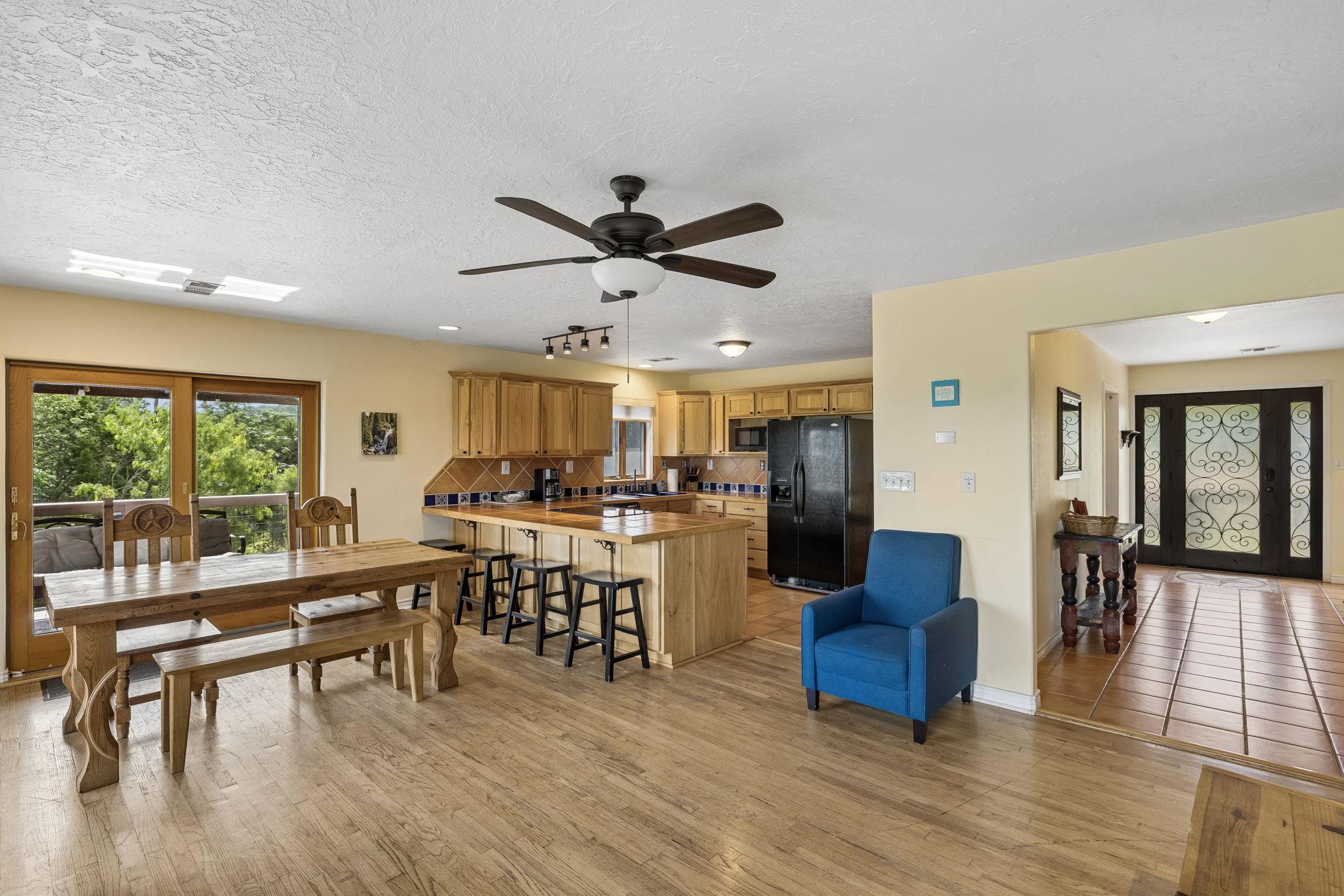 1121 Bradstreet None Property Photo 14