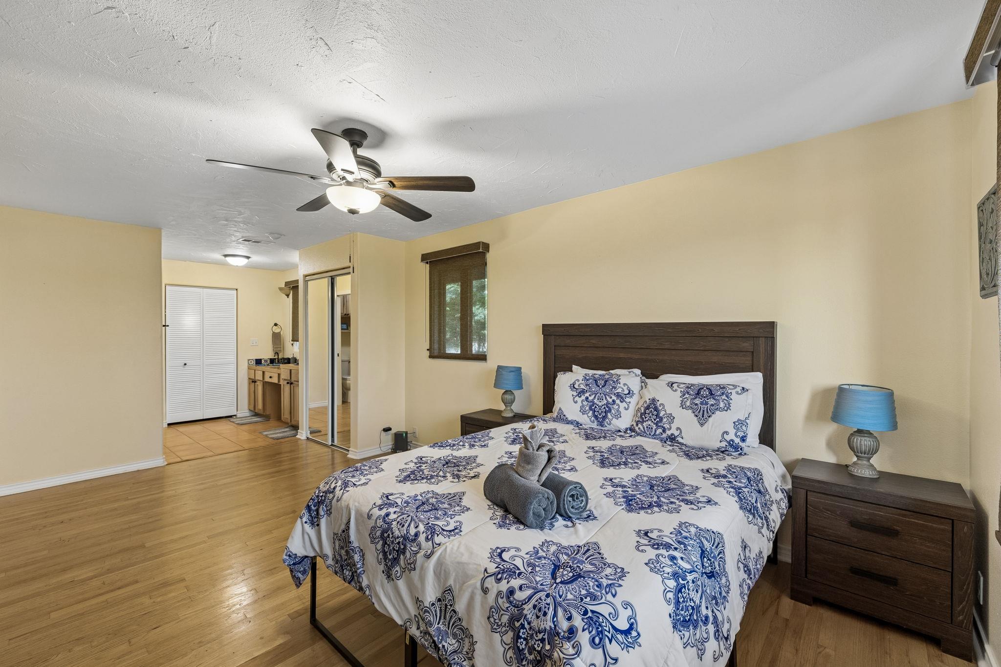 1121 Bradstreet None Property Photo 20