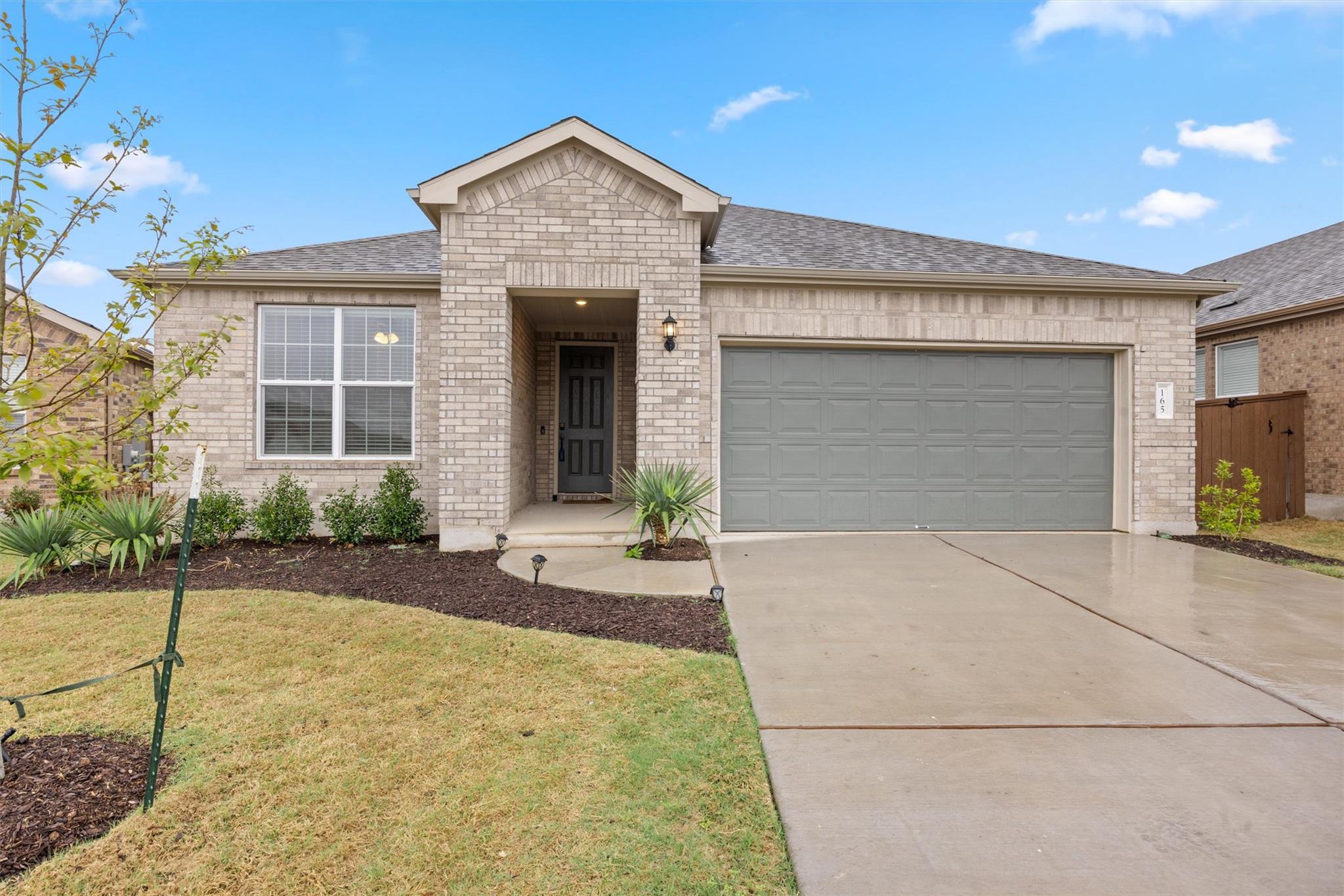 165 Slenderleaf DR Property Photo 1
