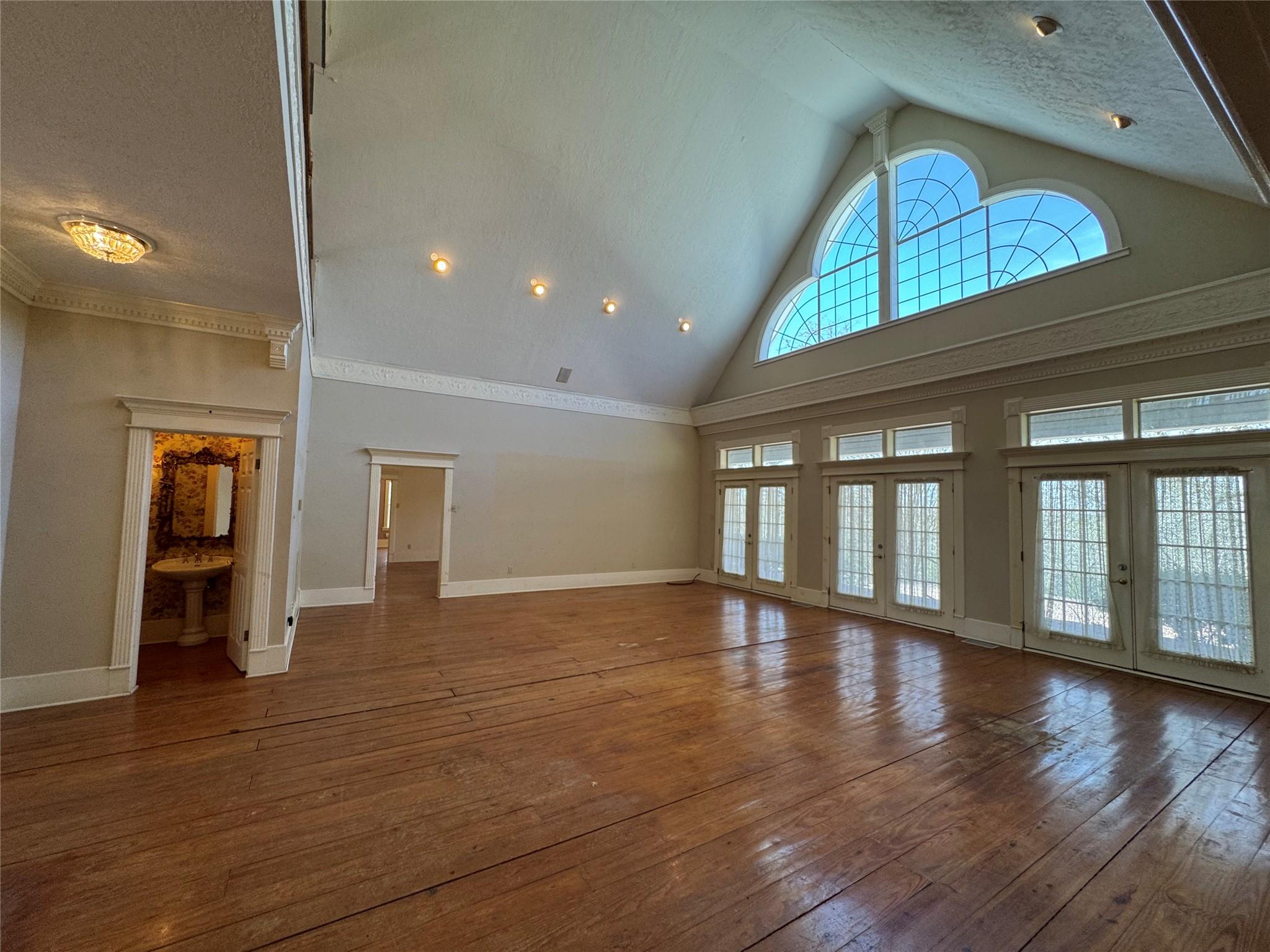 3400 Kirk Cors Property Photo 11