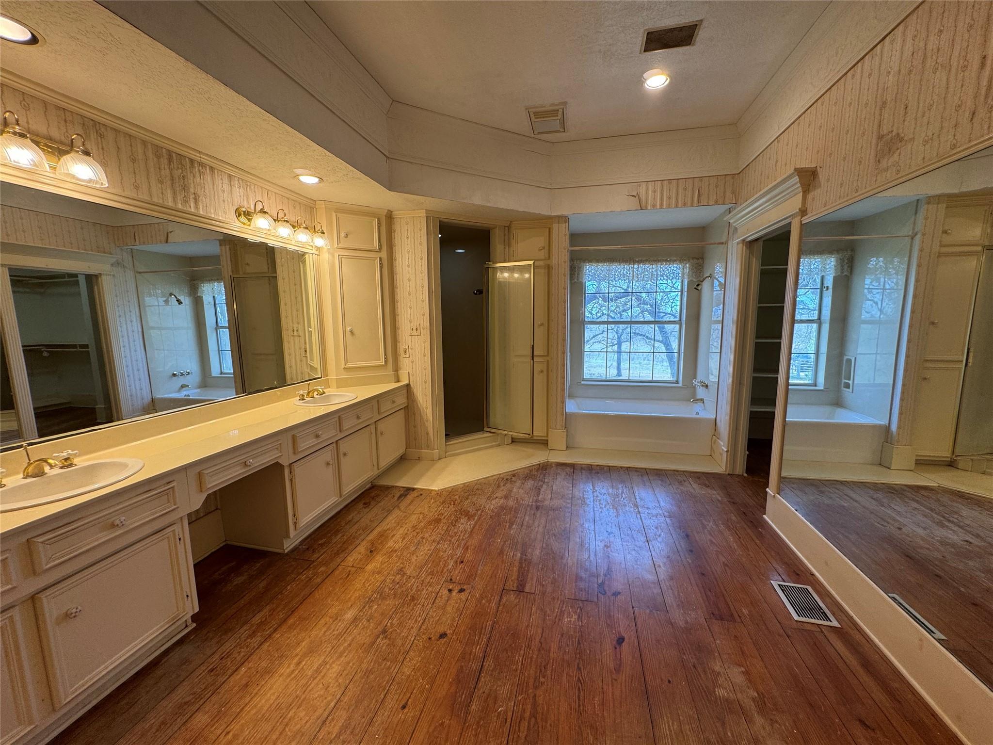 3400 Kirk Cors Property Photo 16