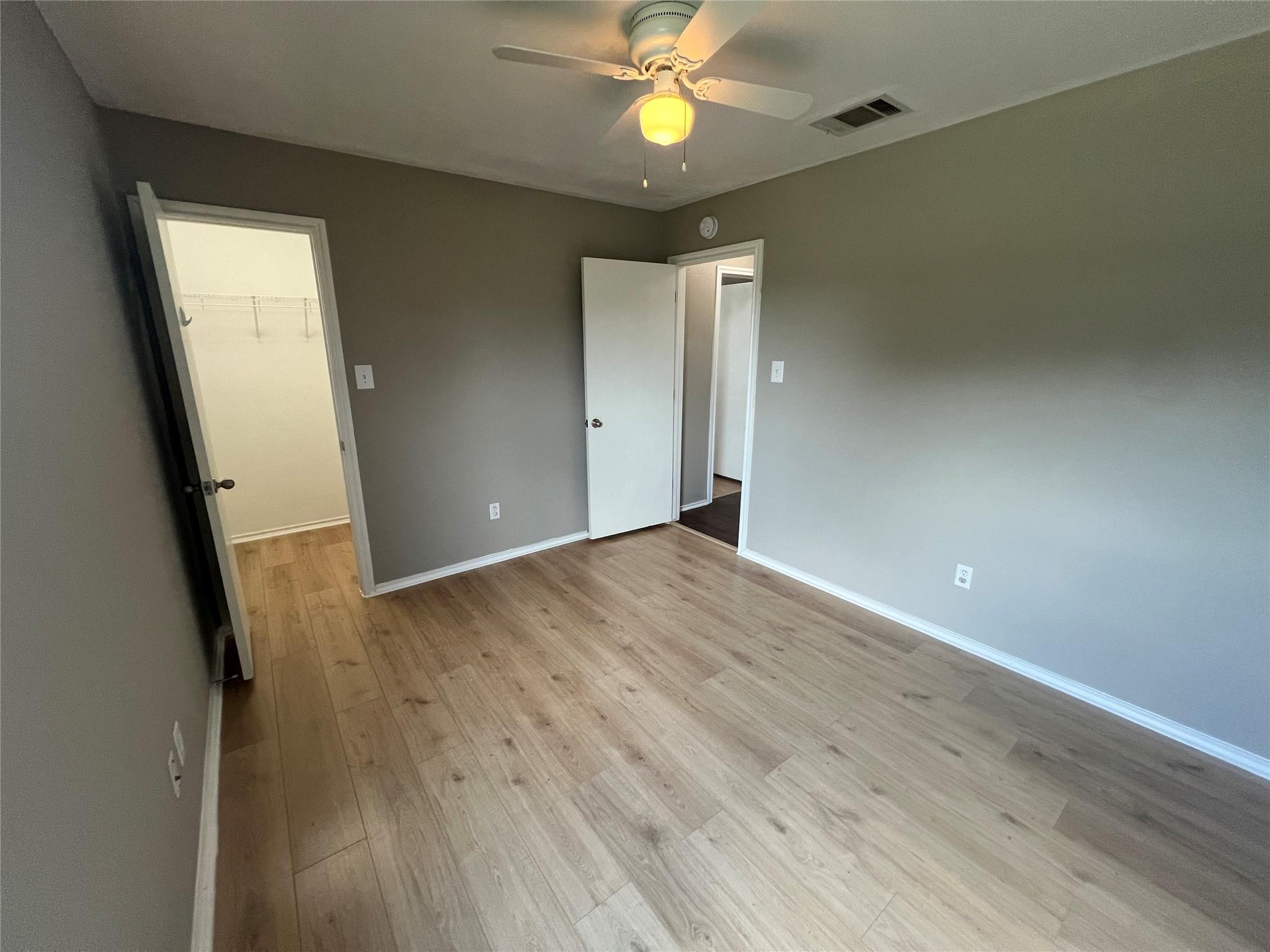 12817 Chime Dr Property Photo 4