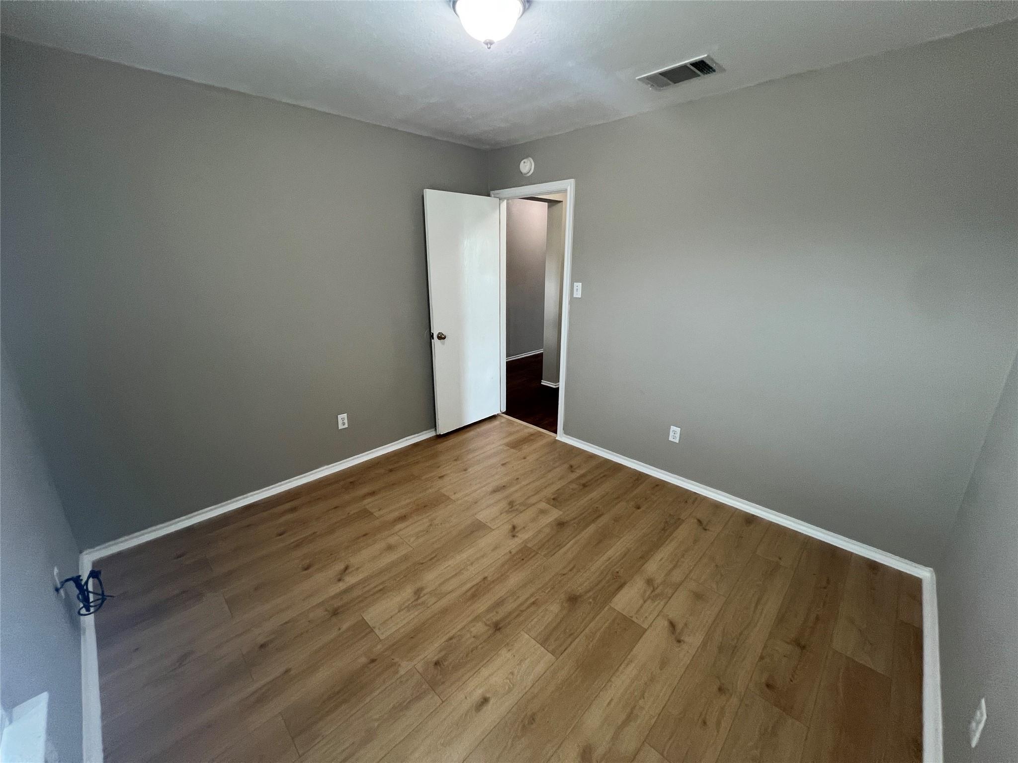 12817 Chime Dr Property Photo 6