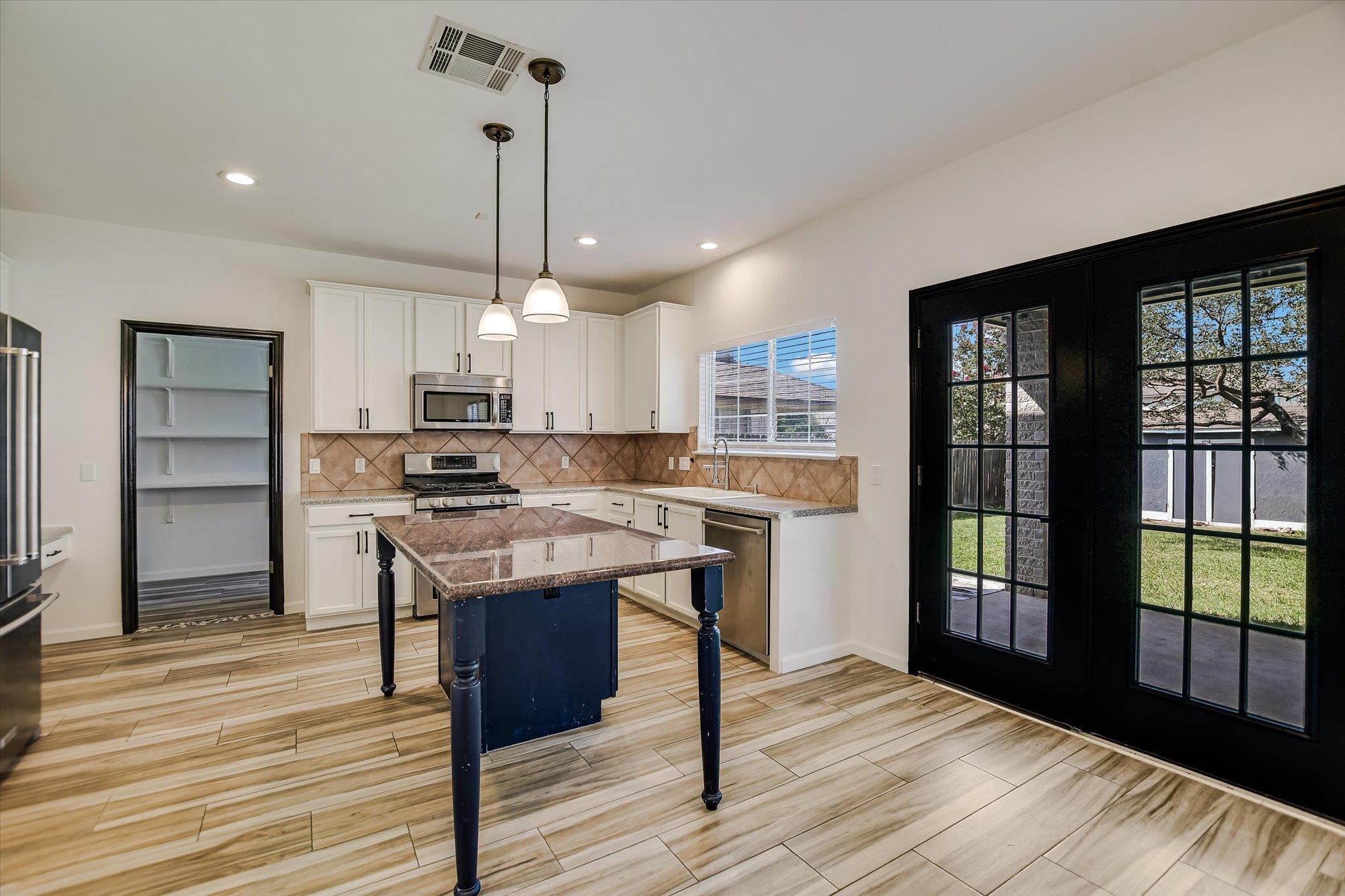 3031 Bent Tree Loop Property Photo 32