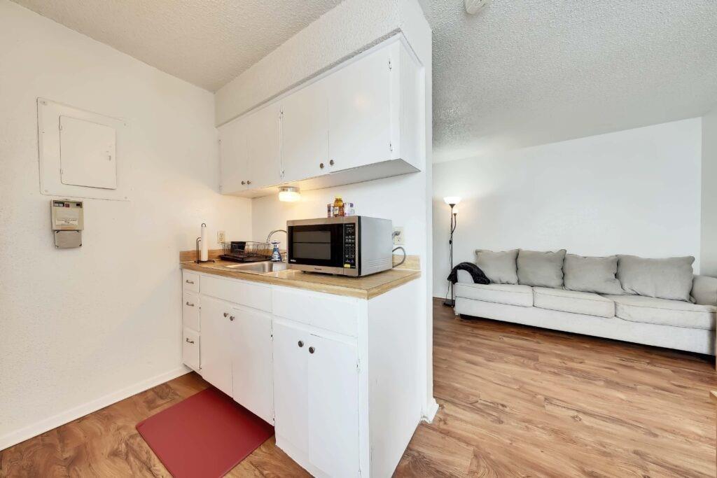 2803 Hemphill Park #b305 Property Photo 7