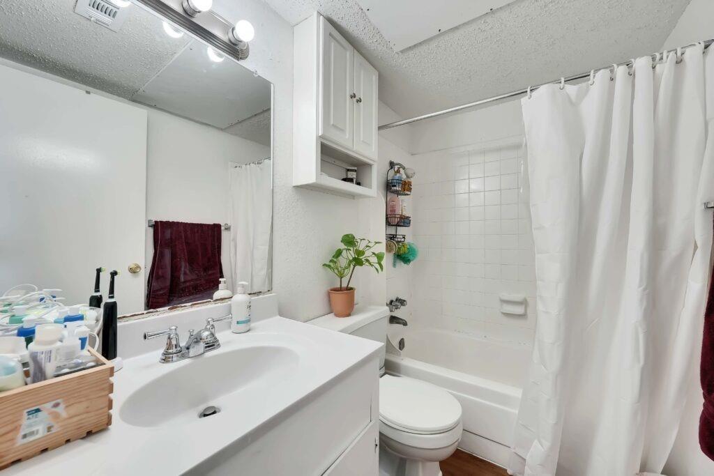 2803 Hemphill Park #b305 Property Photo 15
