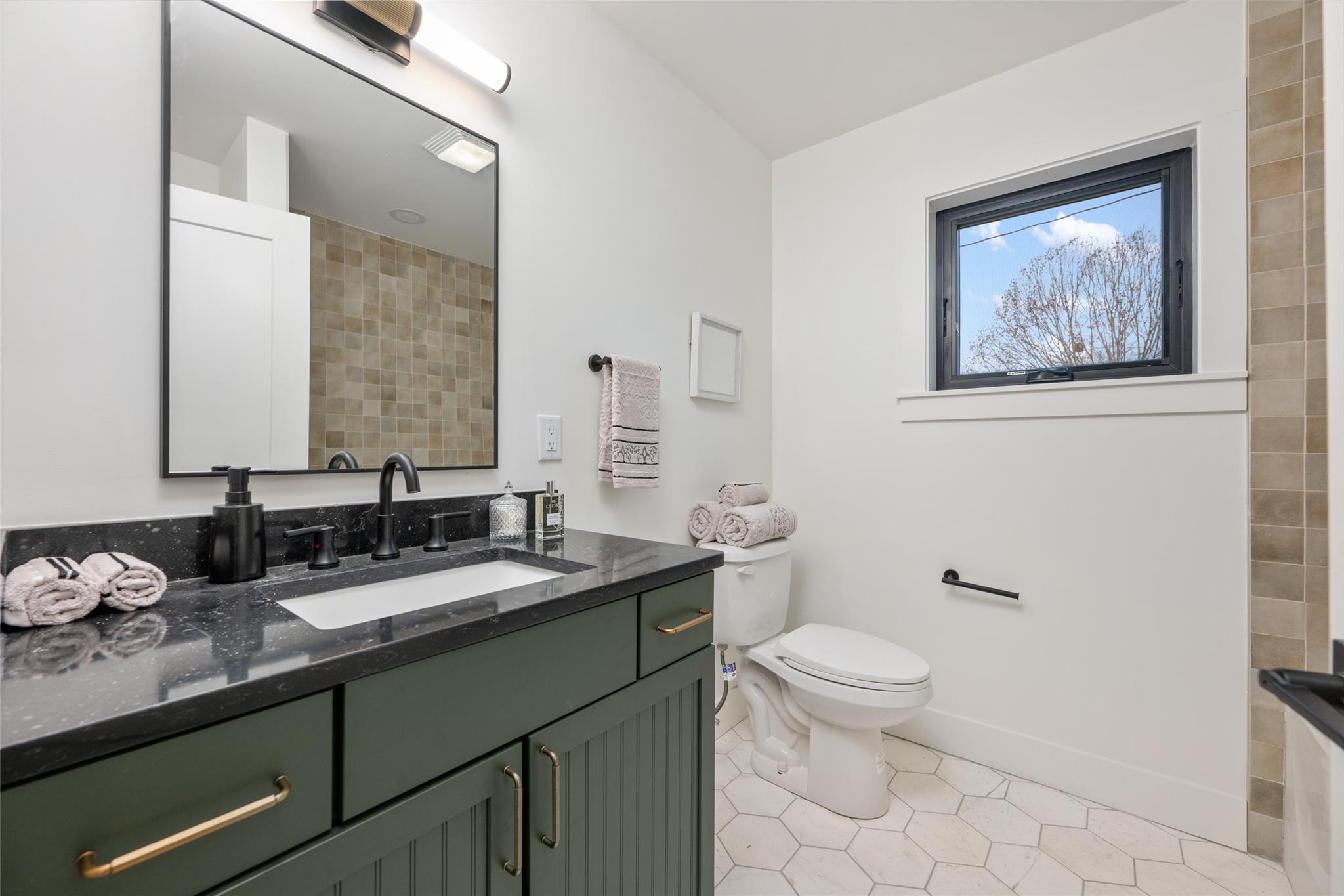 6309 Walnut Hills Dr 2 Property Photo 9