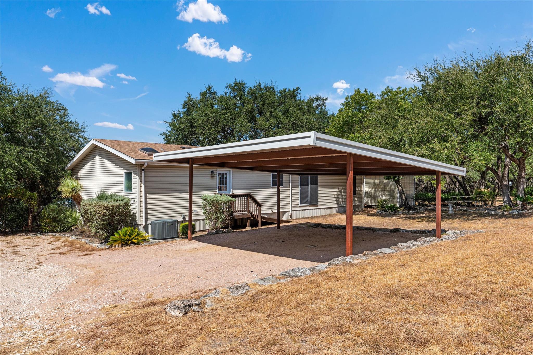 10340 W Darleen Dr Property Photo 5
