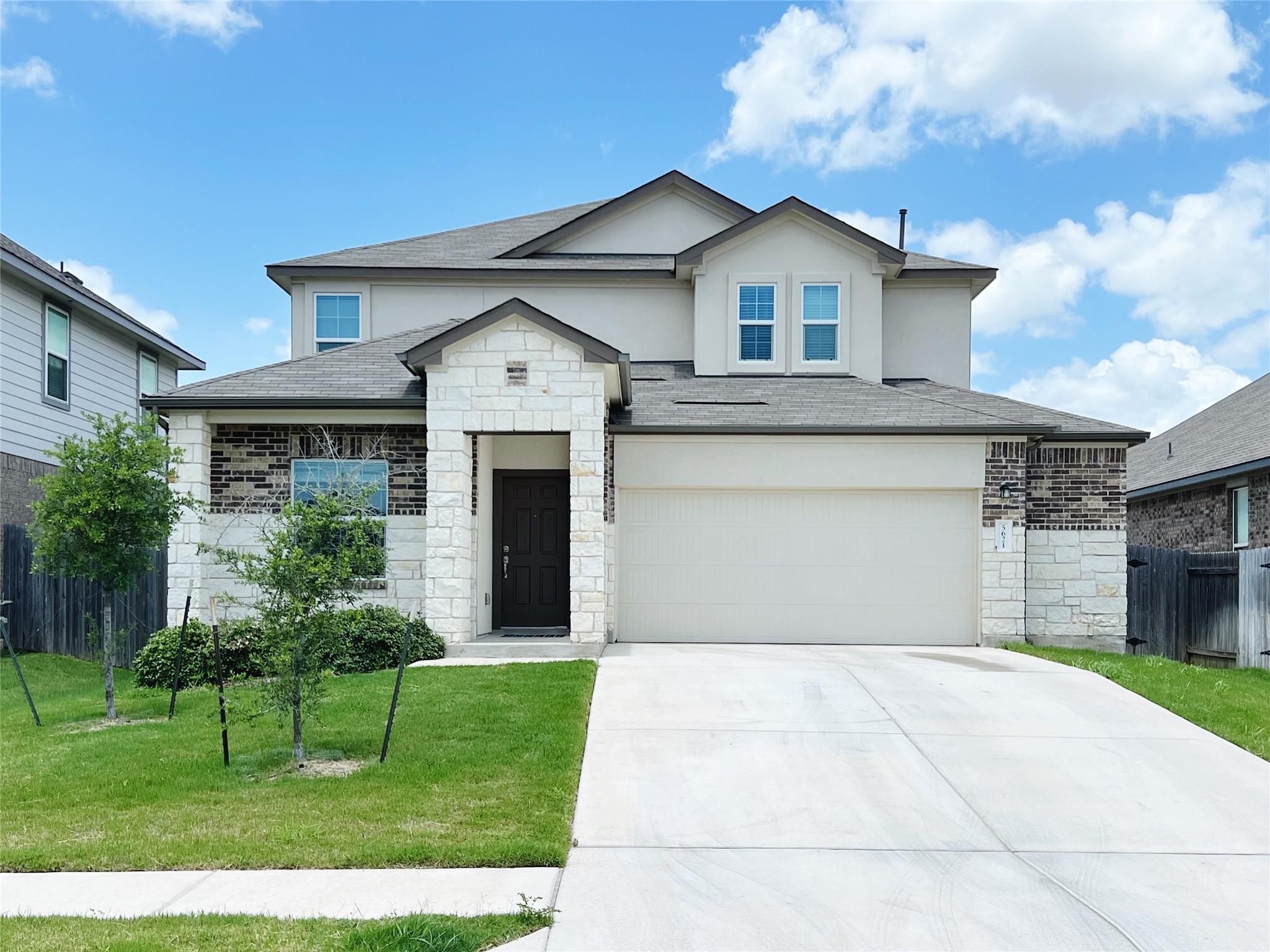 5621 Bellissima Way Property Photo 1