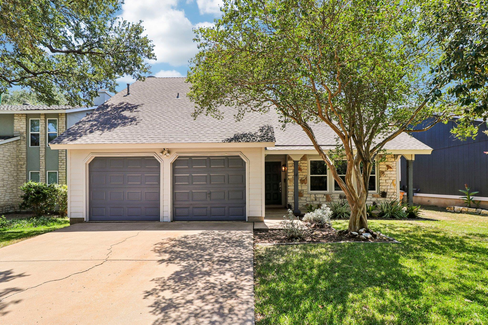 7703 Copperas Dr