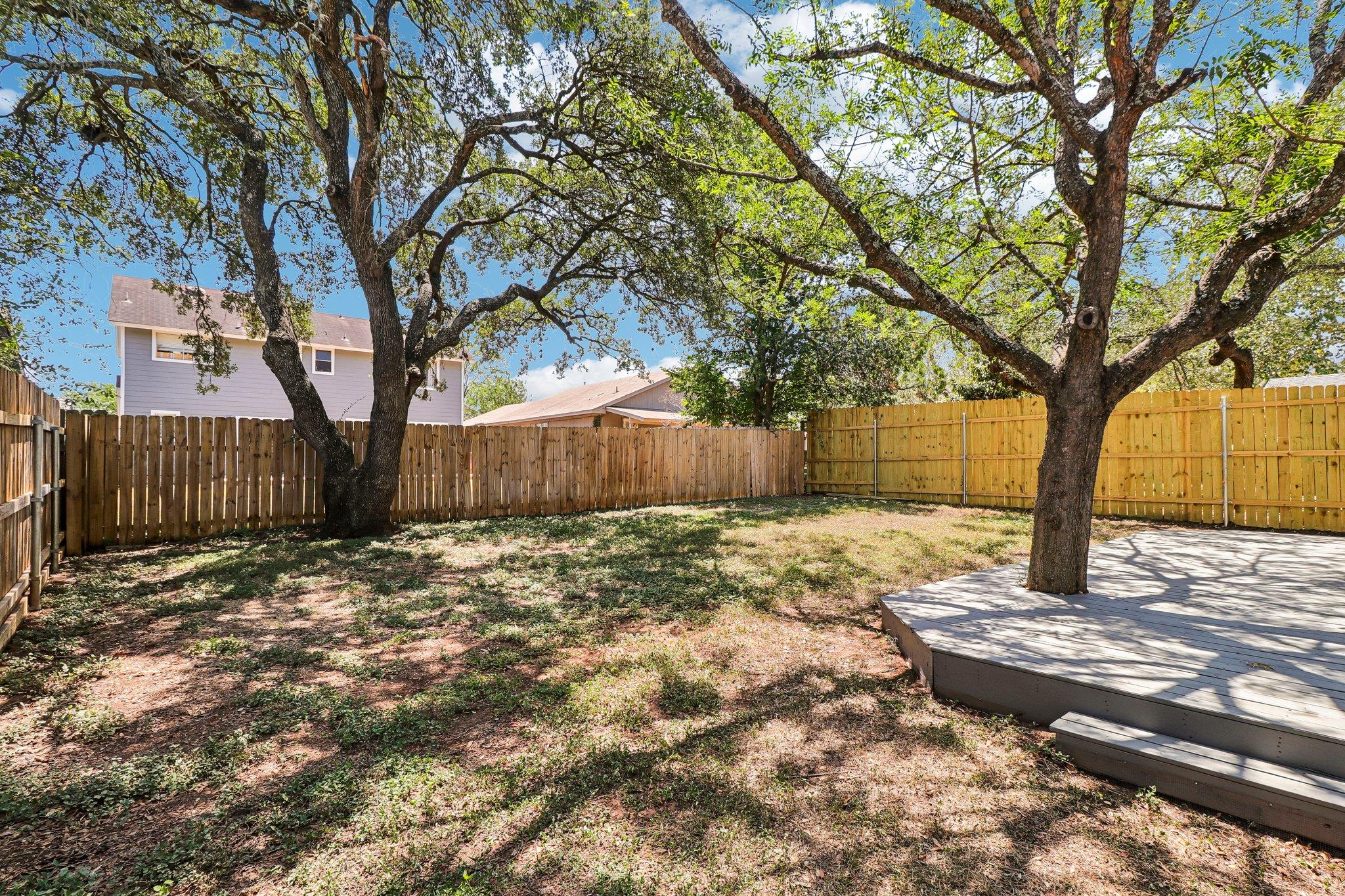 7703 Copperas Dr Property Photo 11