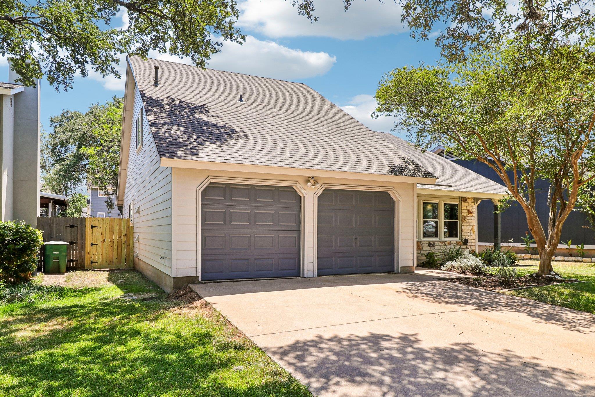 7703 Copperas Dr Property Photo 31