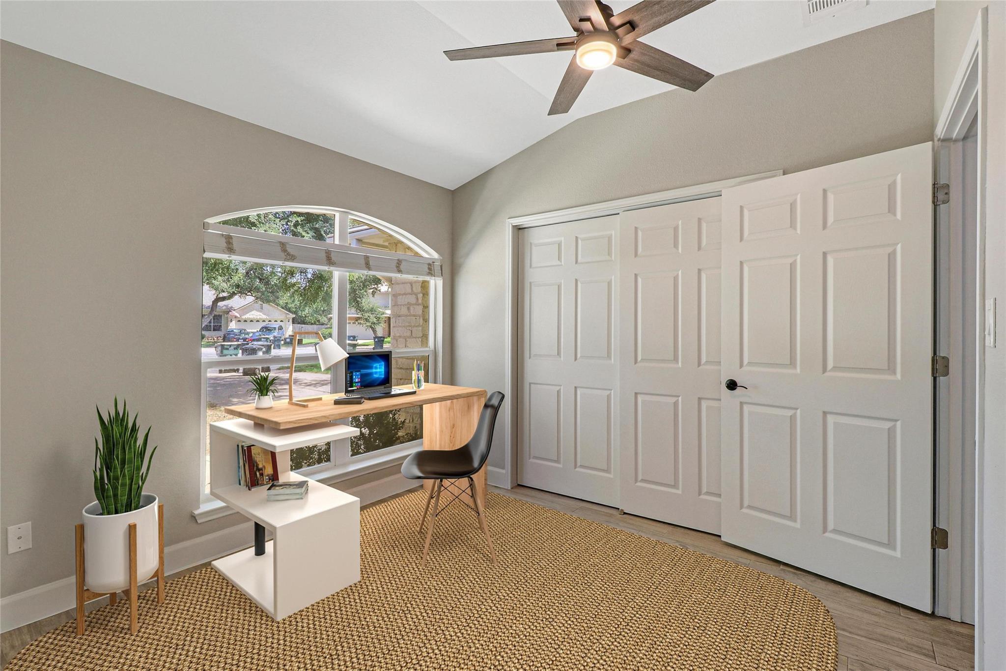 305 Dayna Cv Property Photo 6
