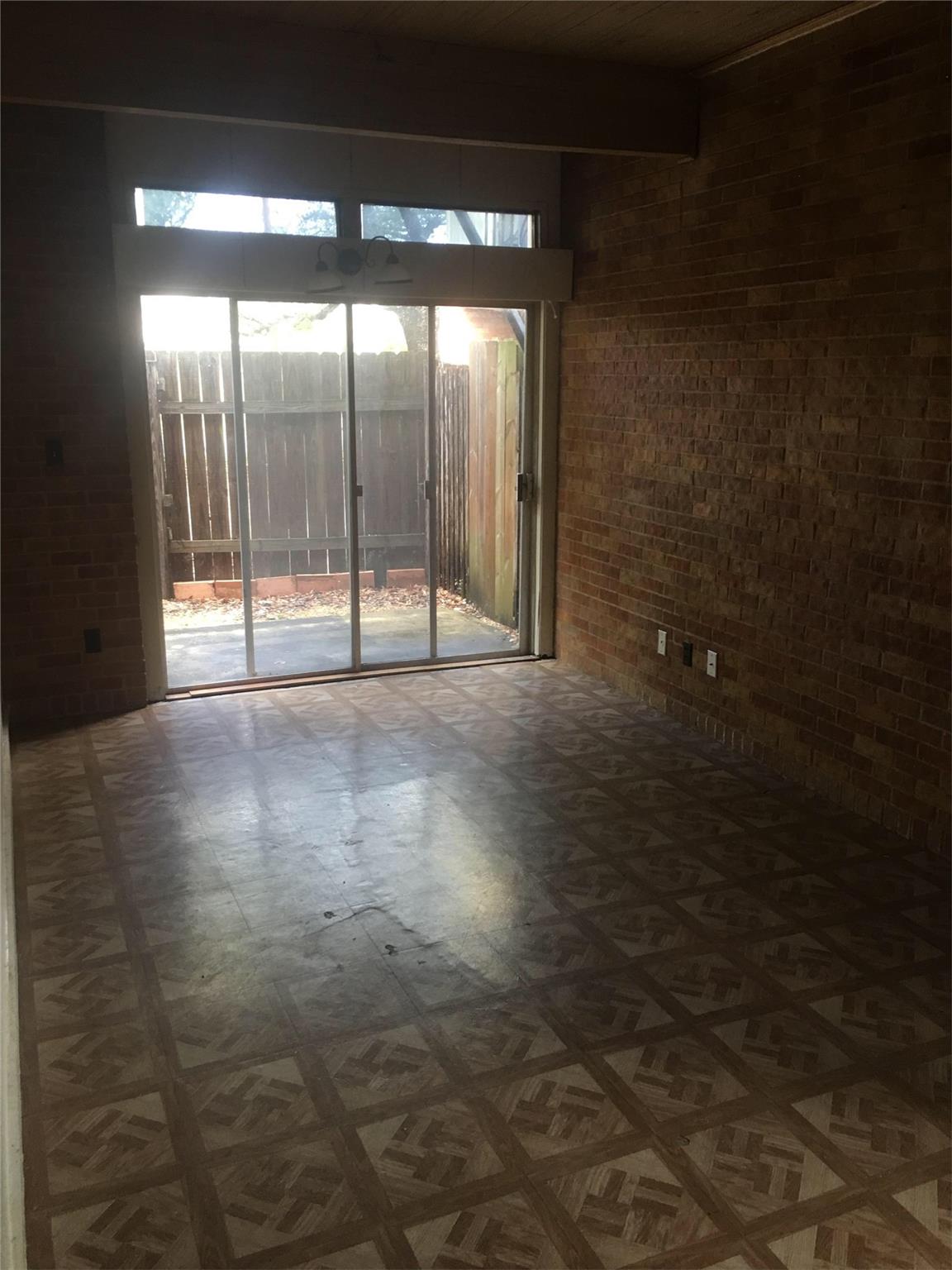 1014 Bois D Arc St #a Property Photo 7