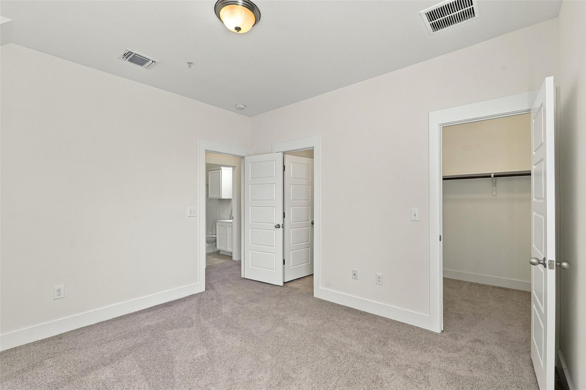 7414 Wolverine St Property Photo 15