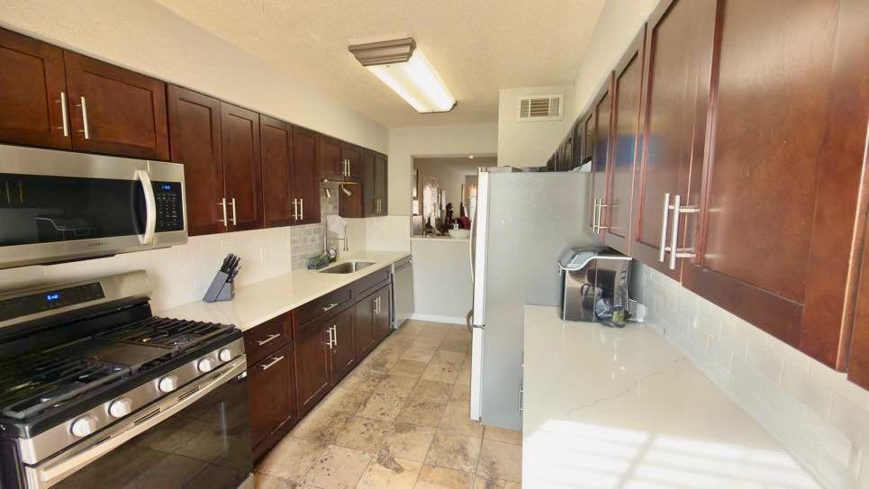 2425 Ashdale Dr #41 Property Photo 3