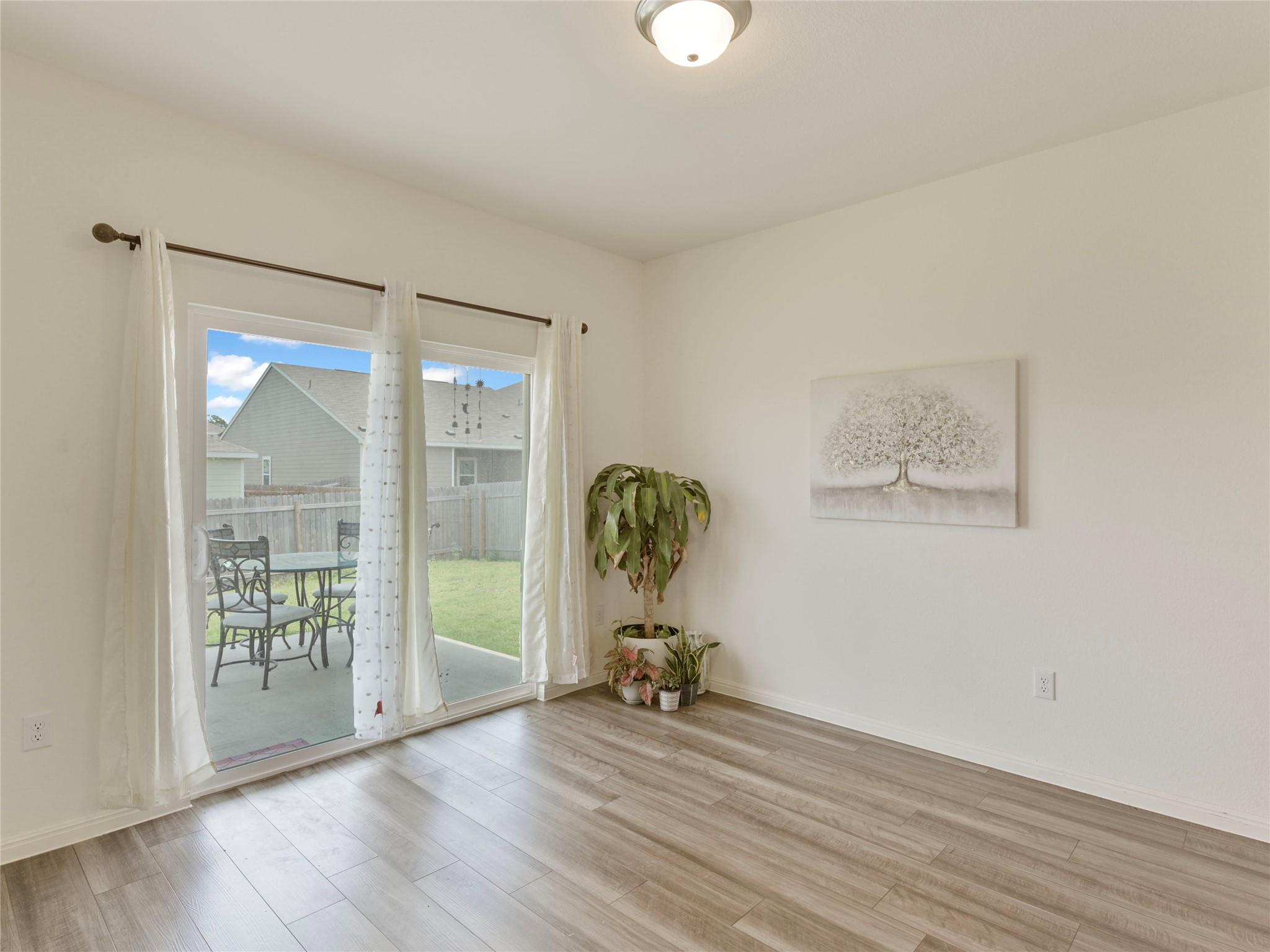 19517 Caymus Dr Property Photo 7