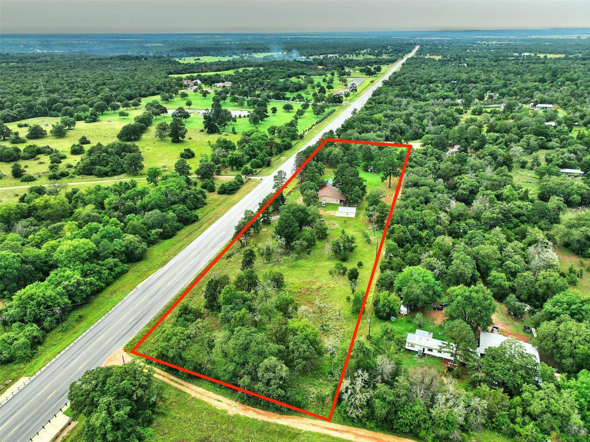 2169 Highway 304 Property Photo 1