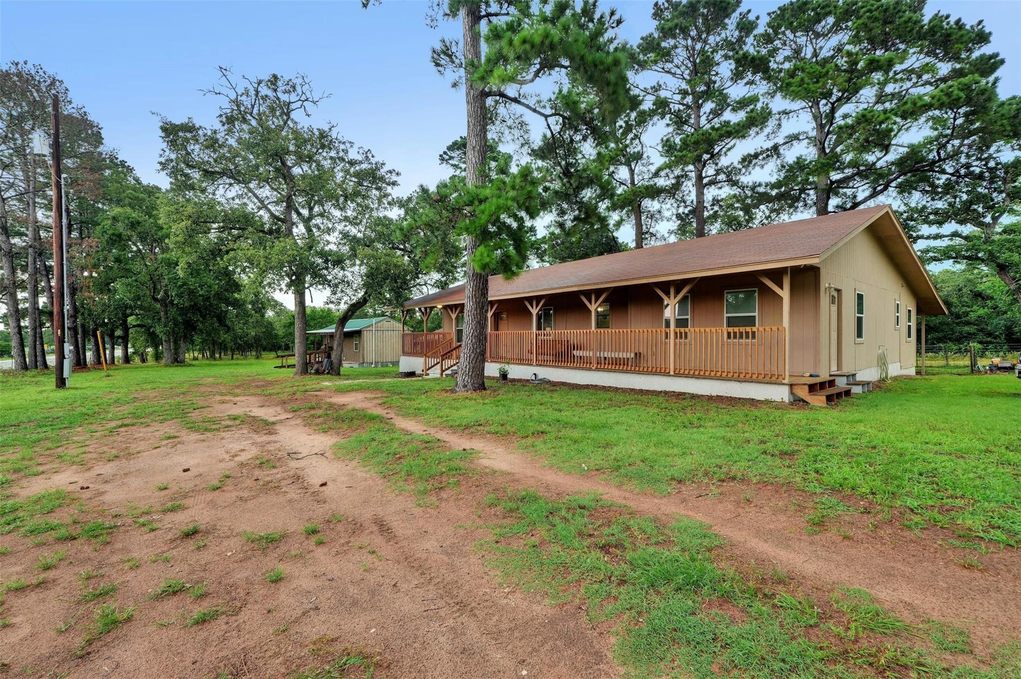 2169 Highway 304 Property Photo 12