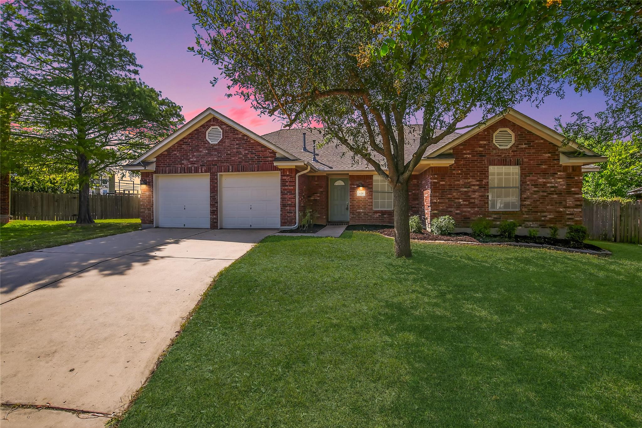 1619 Shady Hillside Pass Property Photo 1