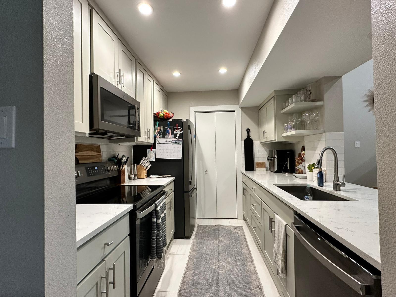 1712 Cinnamon Path #b Property Photo 6