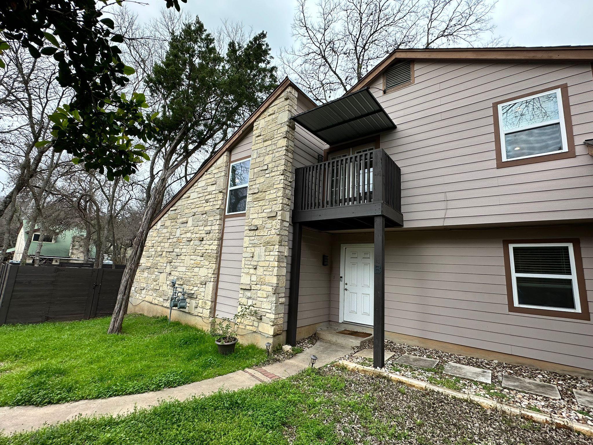 1712 Cinnamon Path #b Property Photo 14