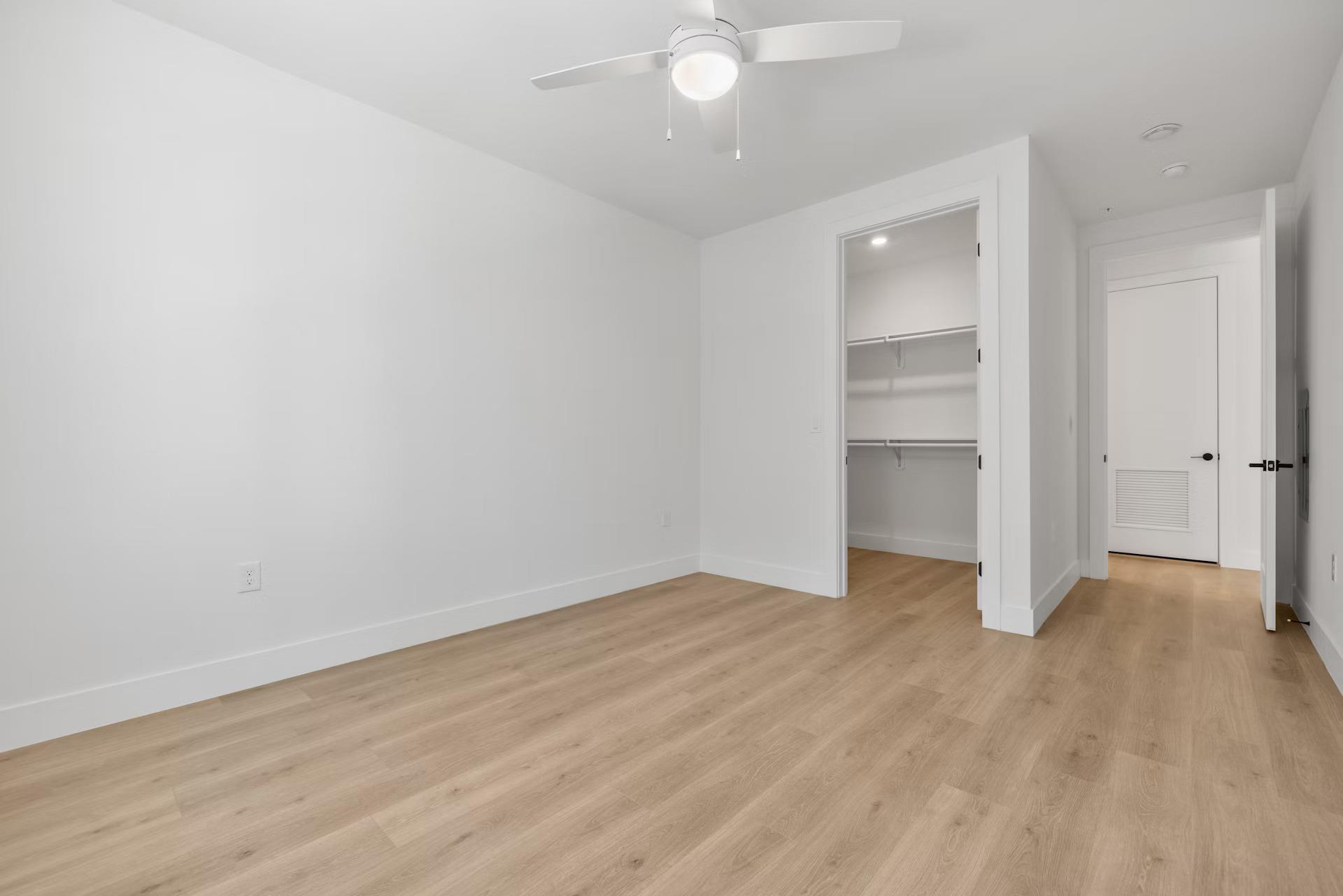 1701 Simond Ave #208 Property Photo 24