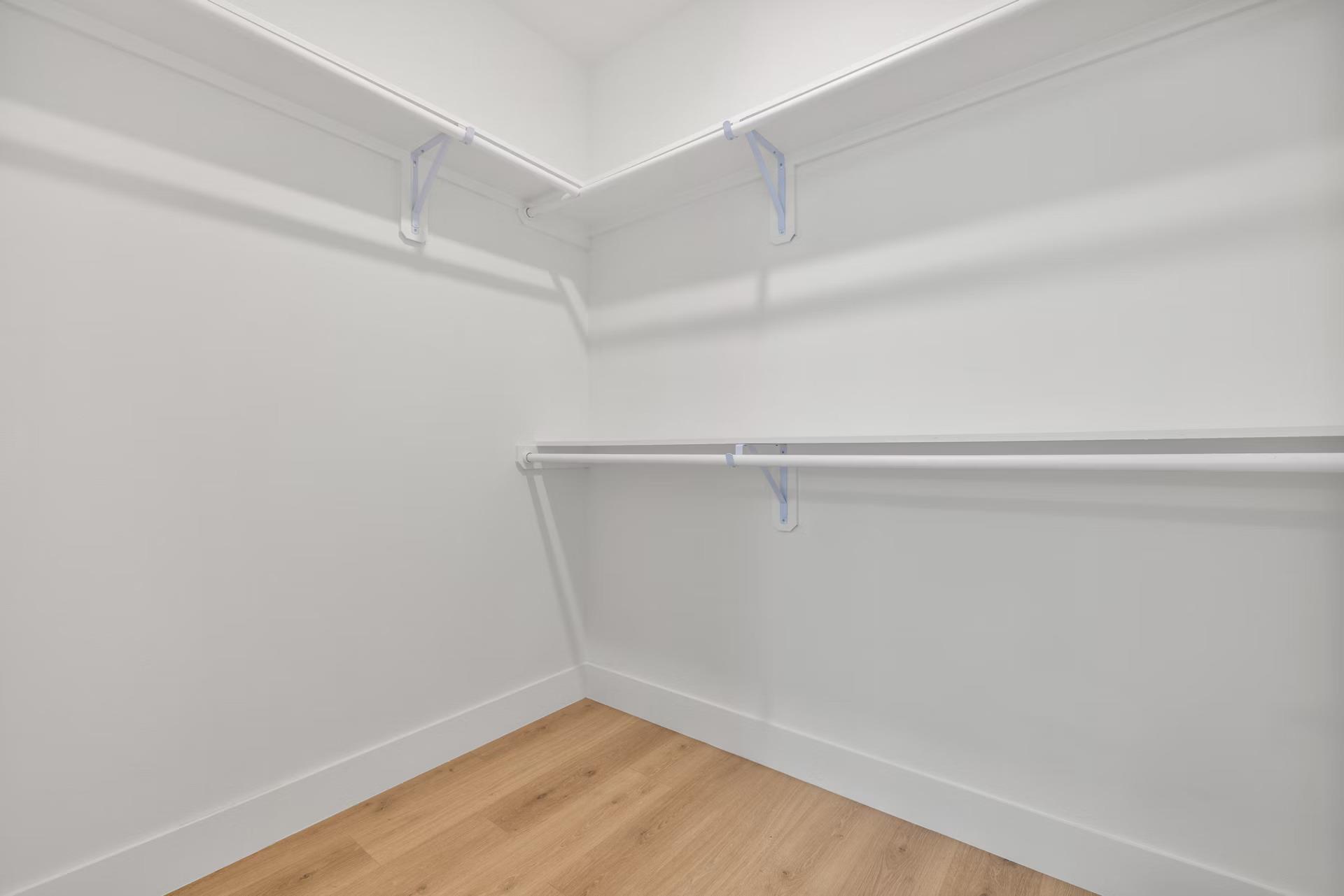 1701 Simond Ave #208 Property Photo 25