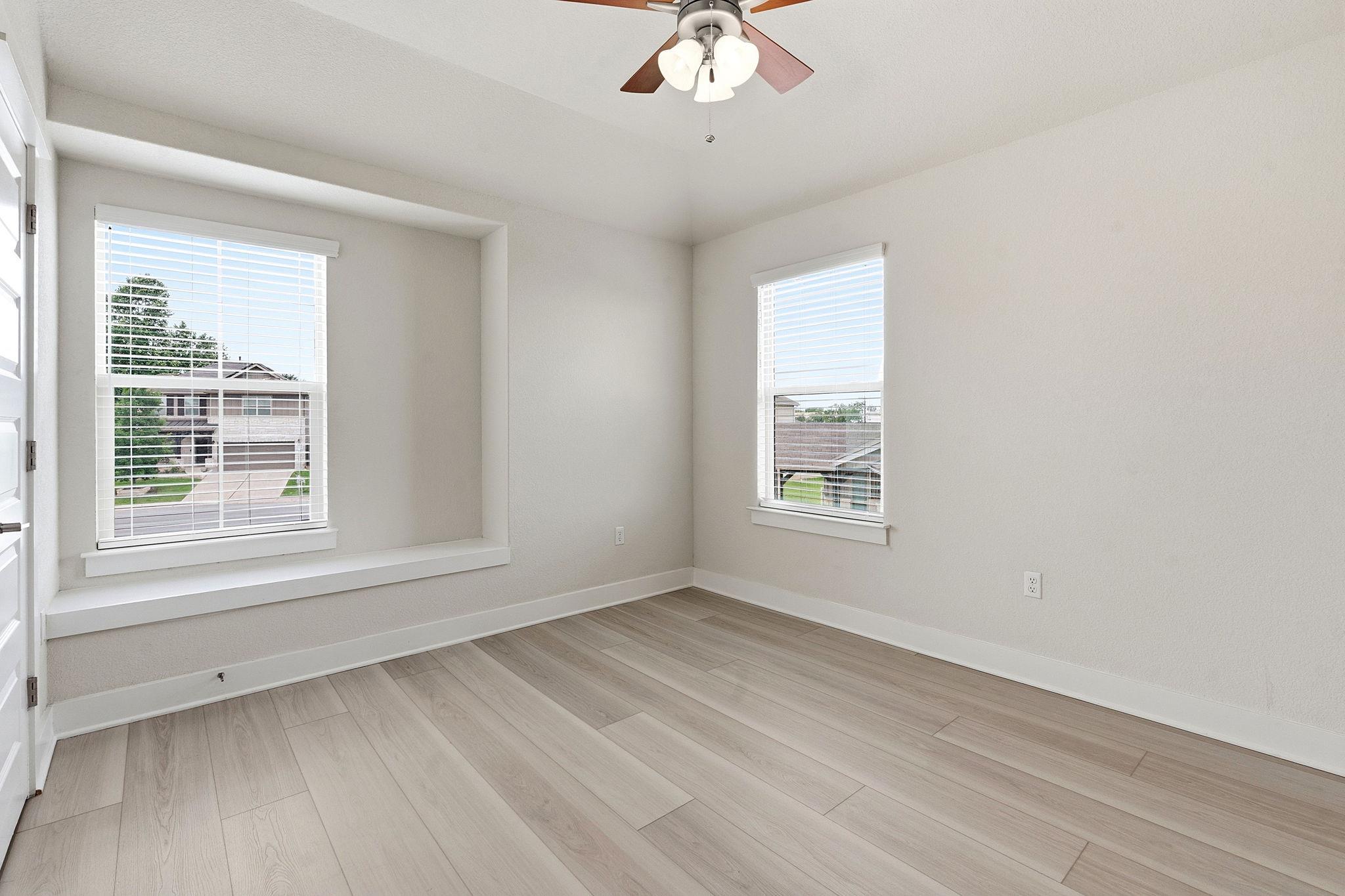 14215 Alloro Dr Property Photo 23