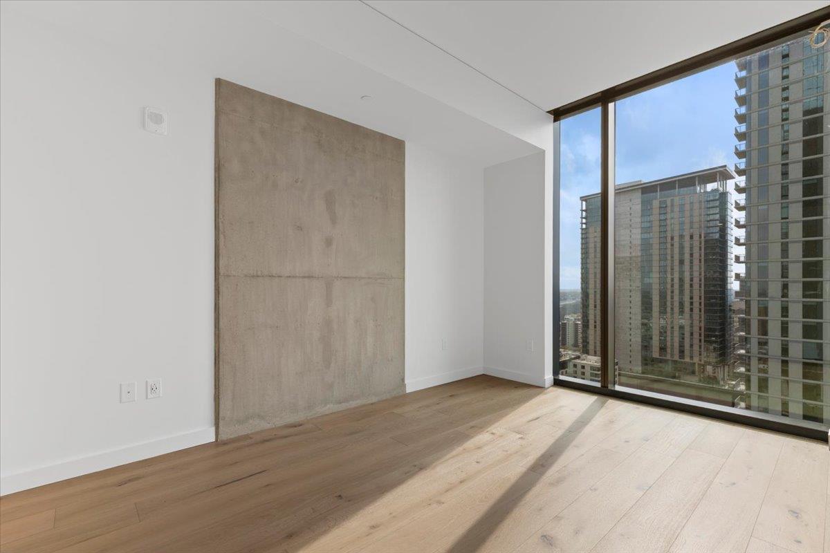 610 Davis St #2503 Property Photo 10