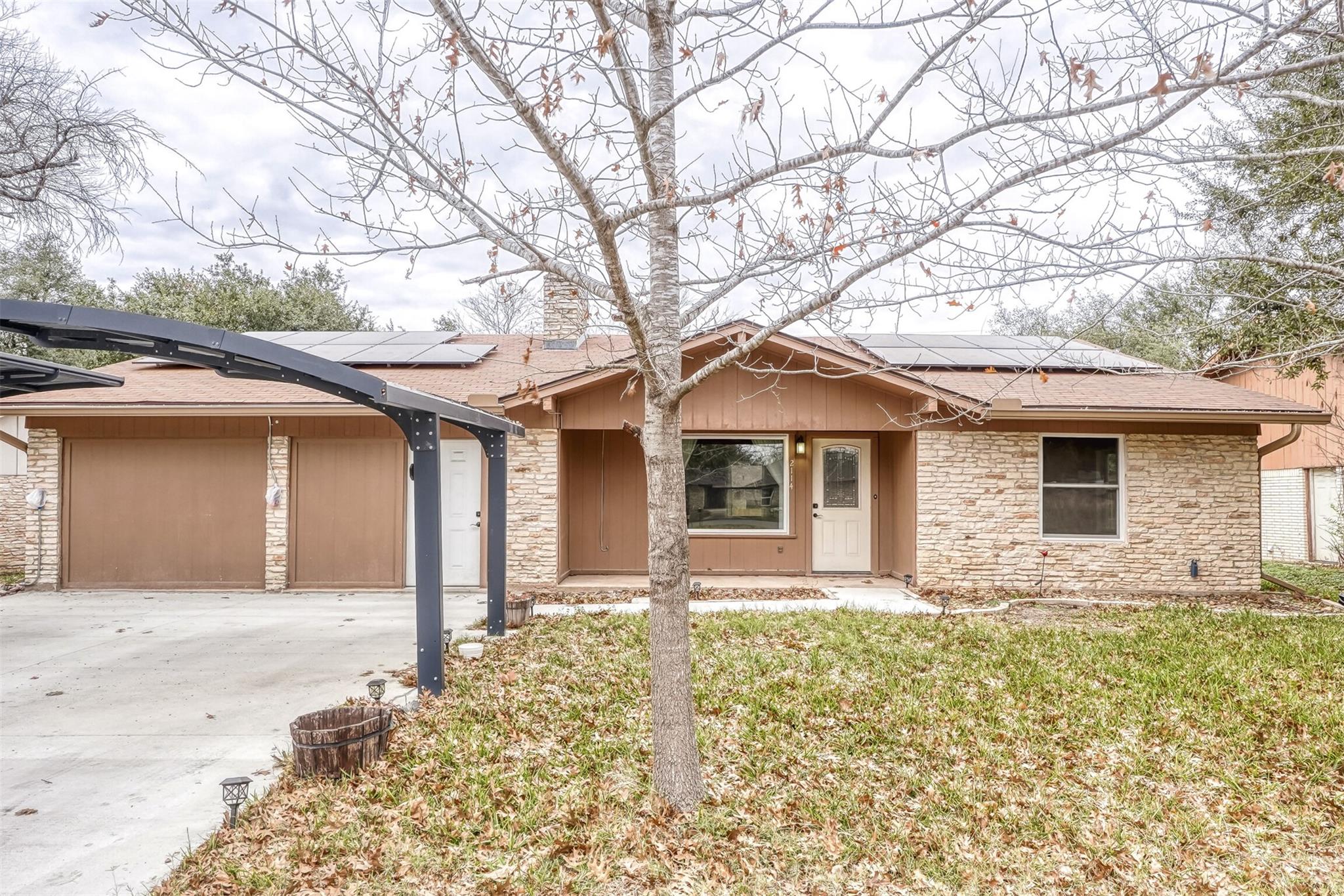 2114 Bel Air Dr Property Photo 2
